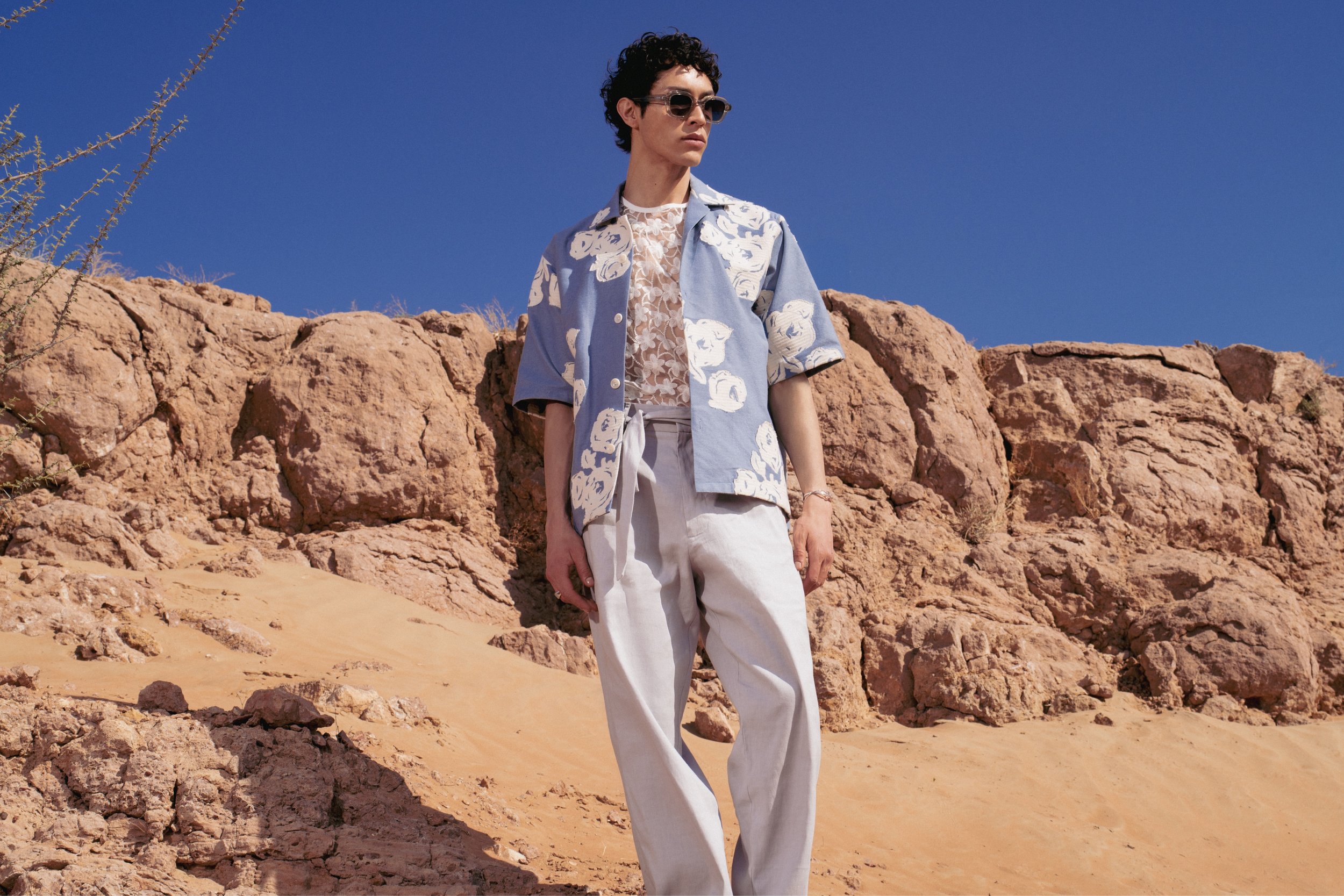 This campaign was set against an impactful mountain backdrop and blue sky. After a series of rounds with the location manager filtering the locations on scale of mountain colours, blue sky, enough areas to shoot and logistical technicalities, we ende