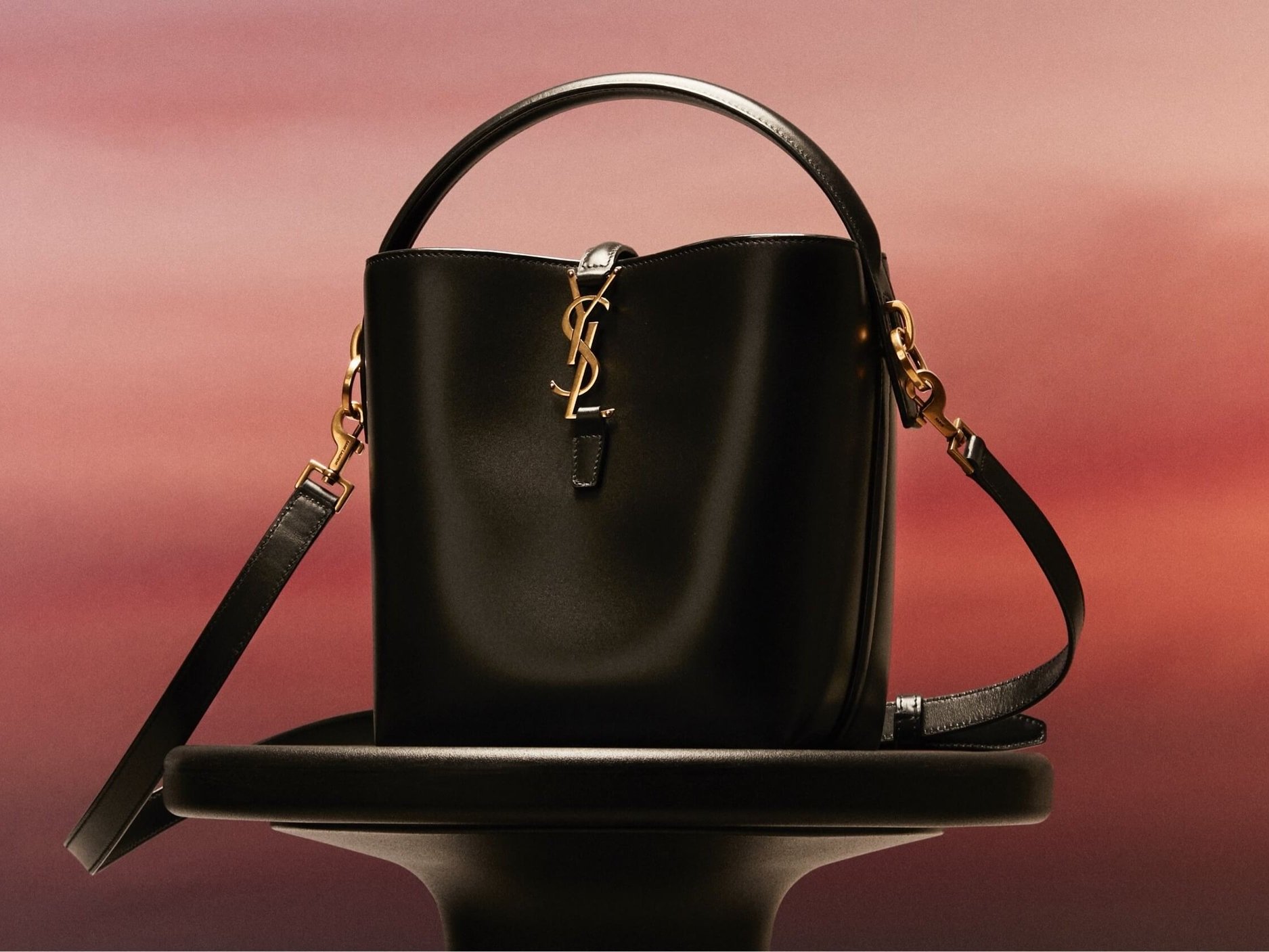 SAINT_LAURENT_BAG_WITHGRAIN.jpg