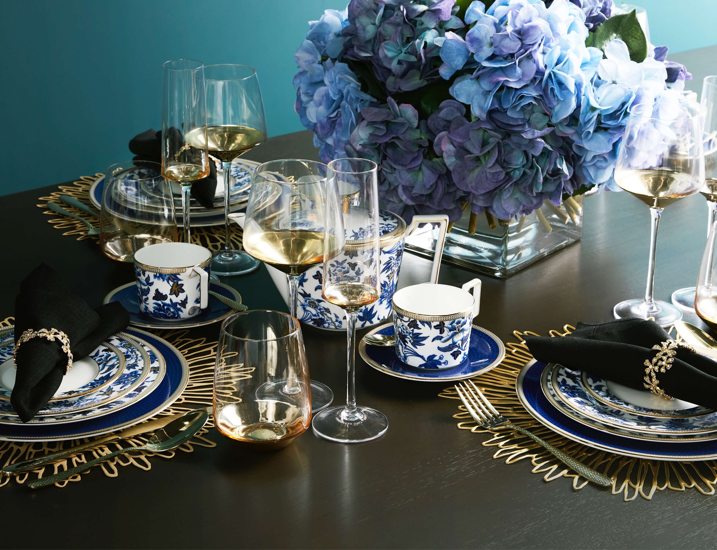 Luxury Dining room.jpg