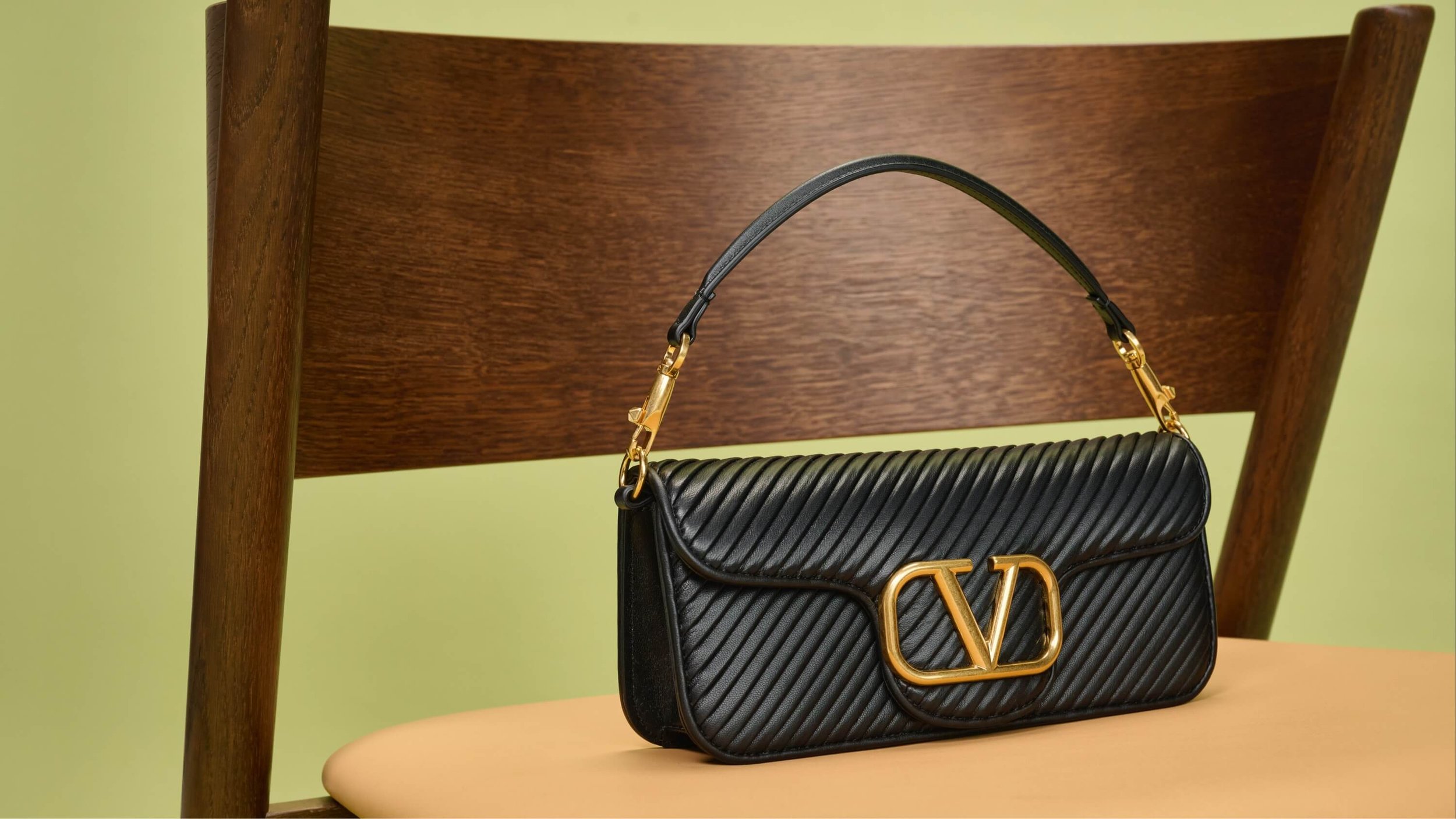 Valentino Sep focus.jpg