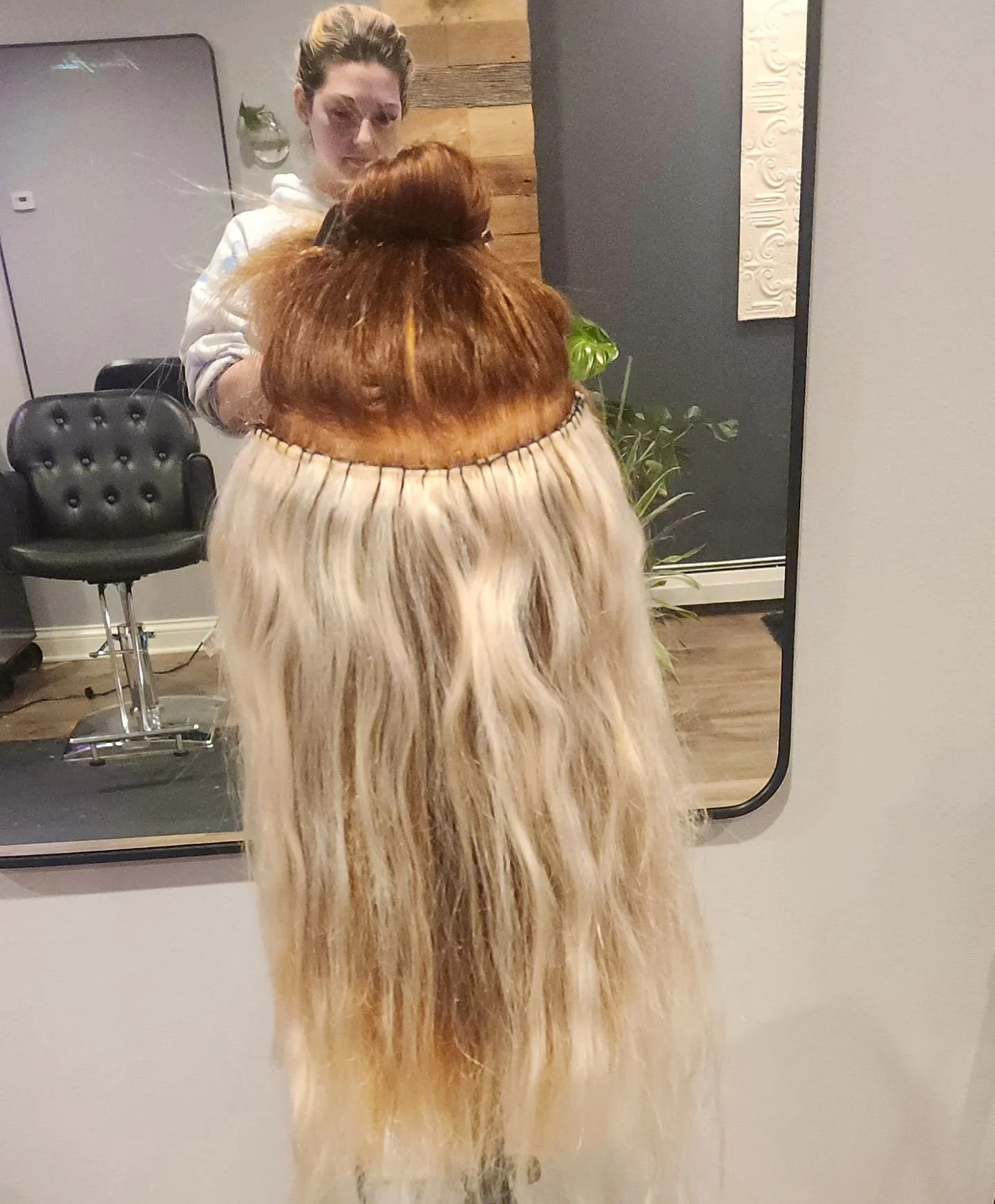 Education day at the salon... Class 1 of basic hair extensions down it was fun tag teaming maniqueen with Rachael and having an amazing teacher Kelley show is the ropes od getting into extensions. Class 2 is booked and many more things in the works