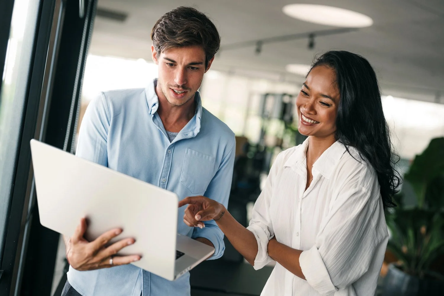 Do Men and Women approach Entrepreneurship differently? Here’s what the data say