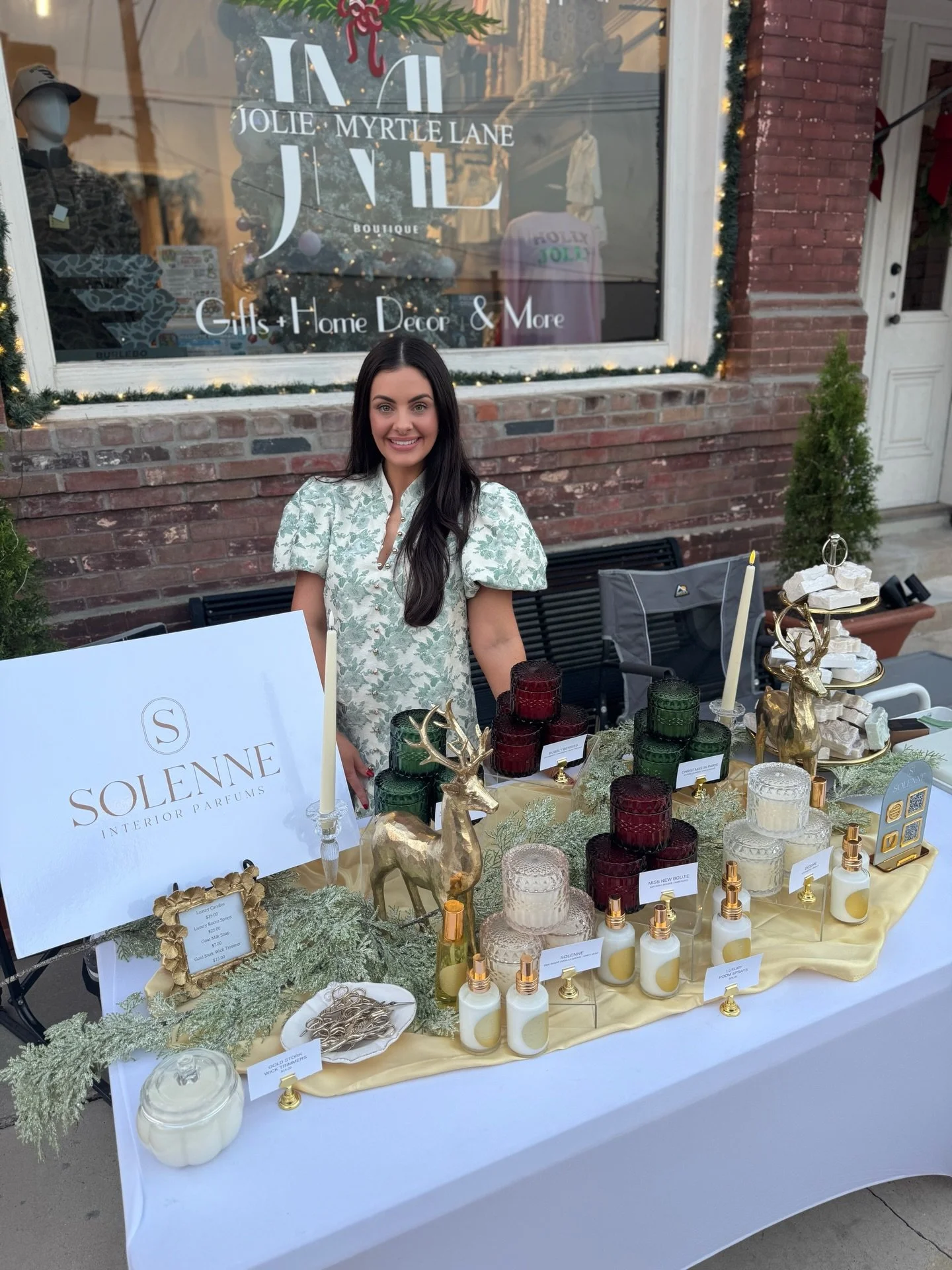Tonight&rsquo;s the night! Come experience the debut of our holiday scents at Jolie + Myrtle Lane Boutique during Strolling the Avenue! We can&rsquo;t wait to see you!🕯️🎄