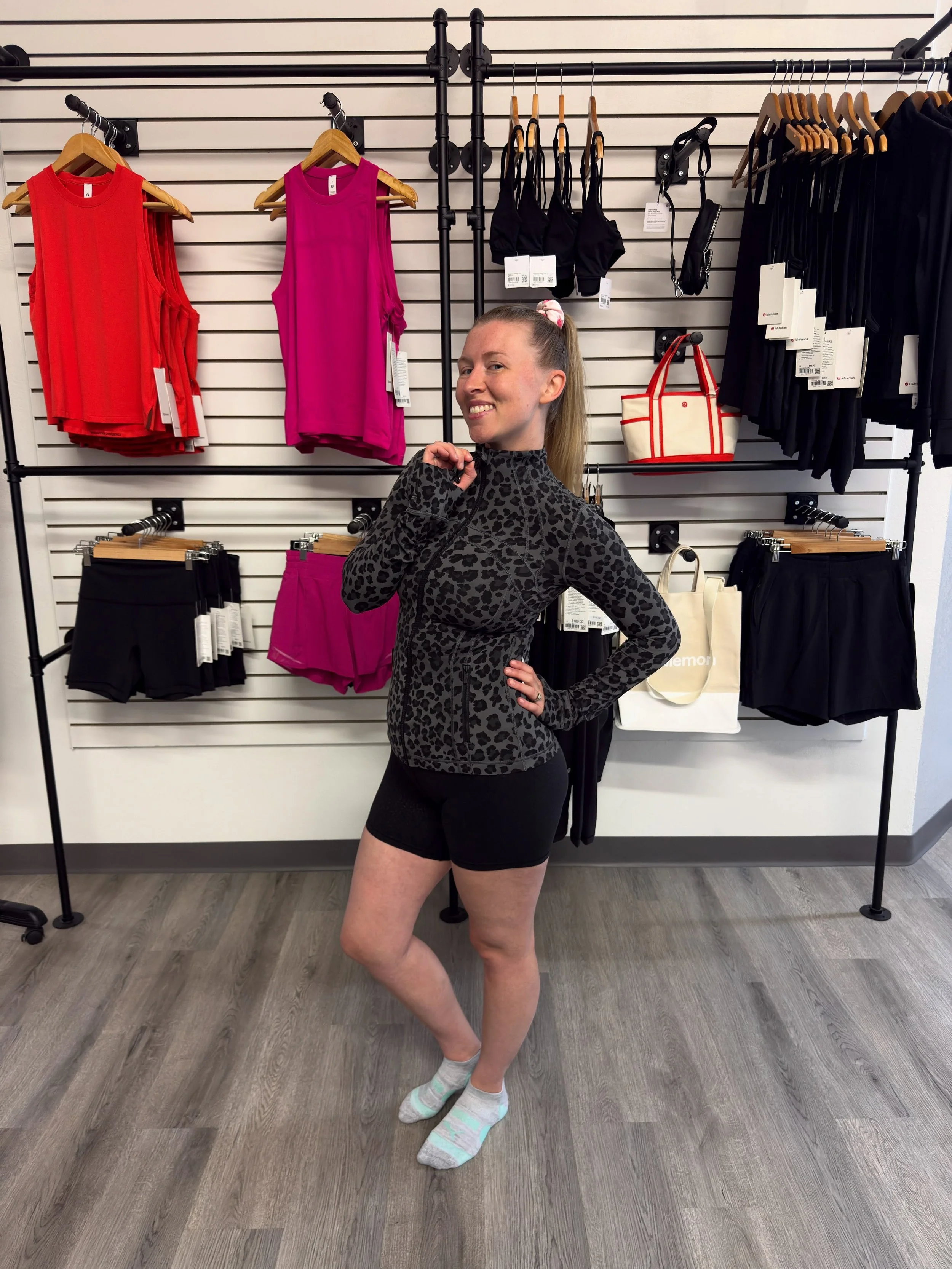 Heading into the long weekend with this fit &hellip; 🤩 Erica is wearing:

✨lululemon Wunder Train HR no line shorts in black. This high-quality summer staple is perfect for any outdoor adventure&mdash;and the spin bike all year long.  Available in s