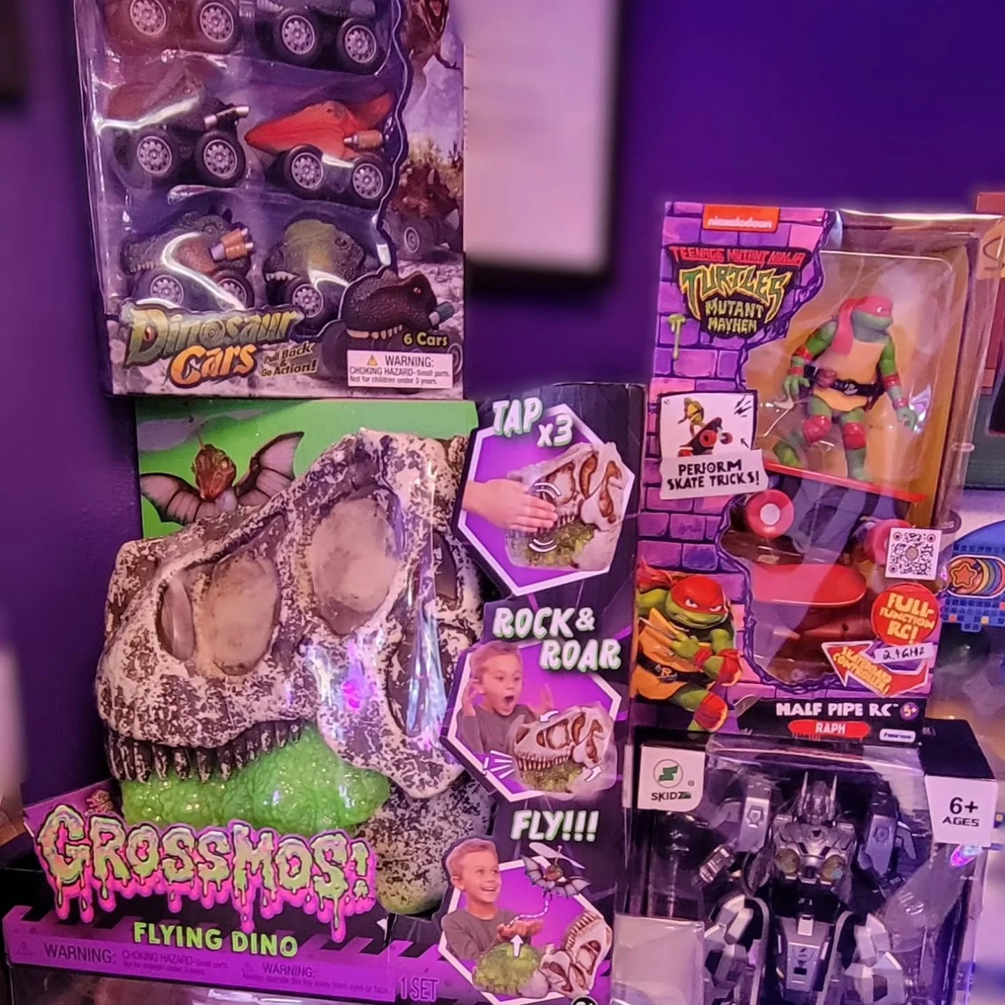 New upgrade prizes available. Visit Zclaw Arcade today to discover your goal and what you'll play for in Sedona.  #arcade #sedona #tmnt #pokemoncommunity #minecraft #dinosaur #hemanandthemastersoftheuniverse #liloandstitch #stitch #babyyoda #grogu