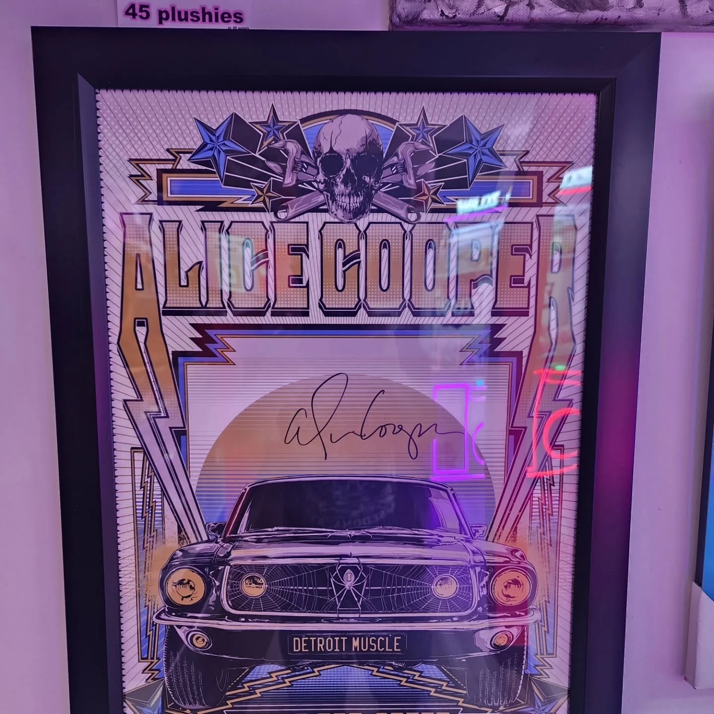 New upgrade prizes! Sign Alice's Cooper poster , vintage toys and pokemon cards.