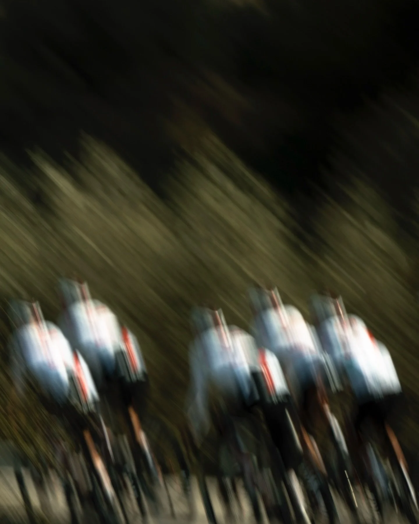 Speed of light - chiaroscuro at @uae_team_emirates team camp last week. 

Shot for @pissei 🔥

@uae_team_emirates #weareuae #roadcycling #roadcyclinglove #roadcyclingpics #roadcyclist