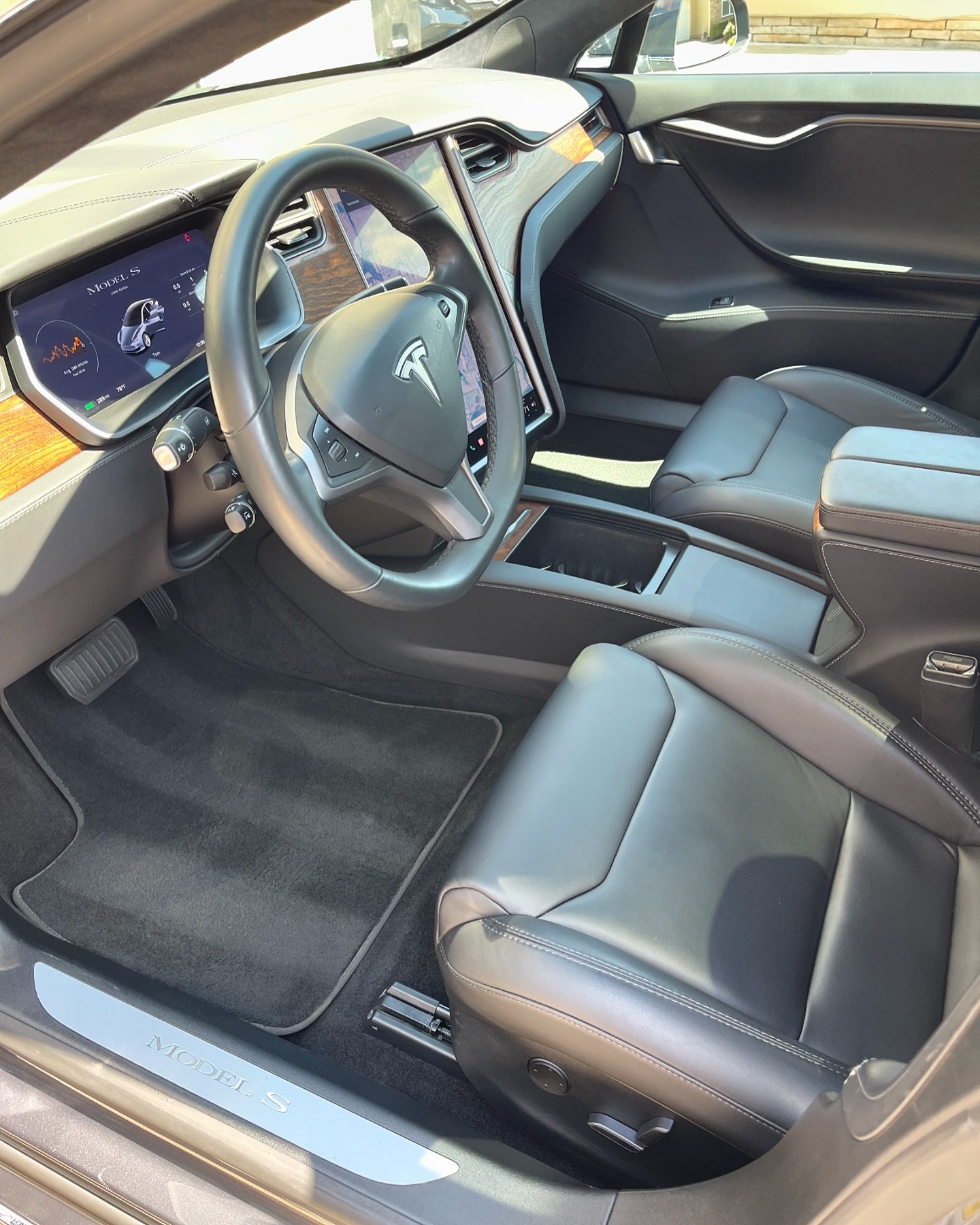 Complete Detail done on this Tesla Model S! Book your car today at davidsondetail.com #mobiledetailing #teslamodels #franklintn