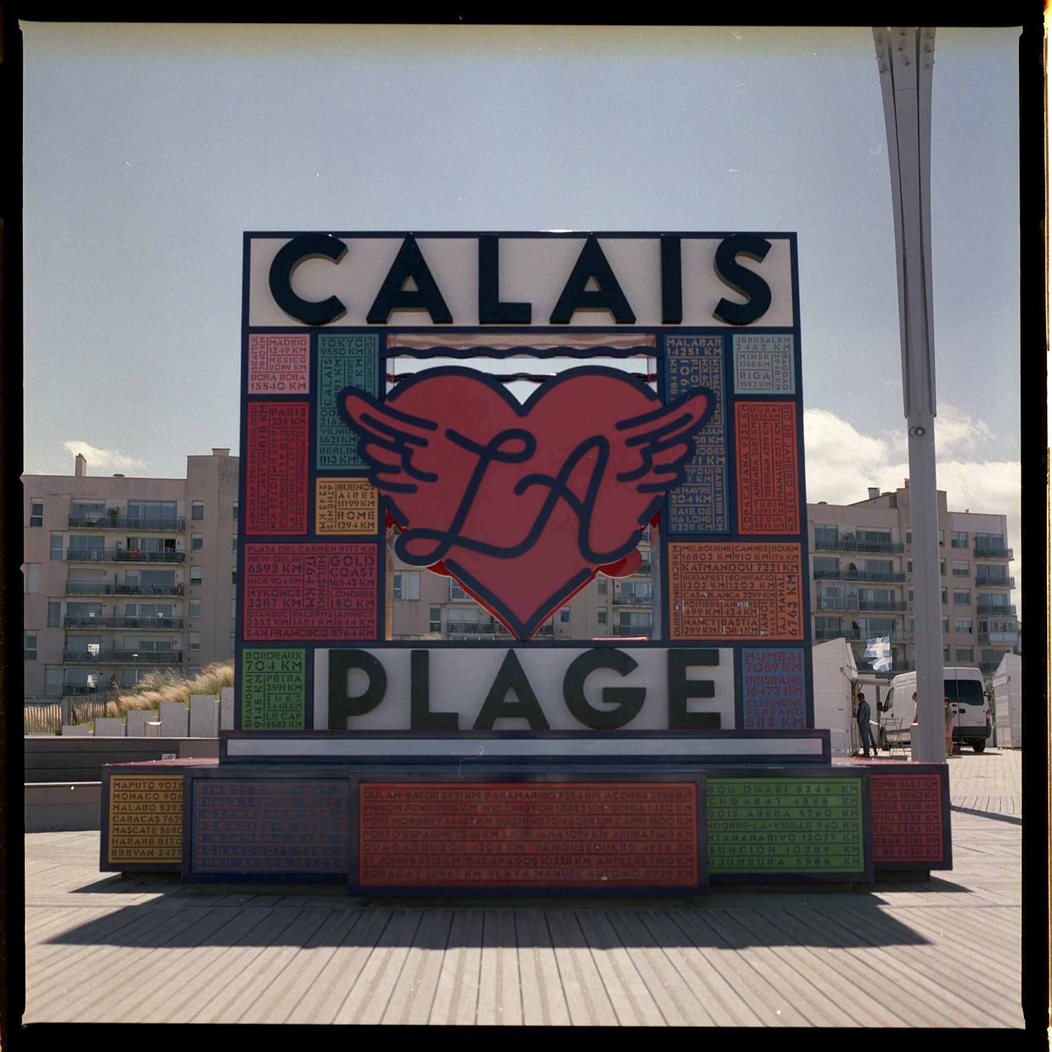 011 - 5080 -230815 Calais Plage - (4).jpg