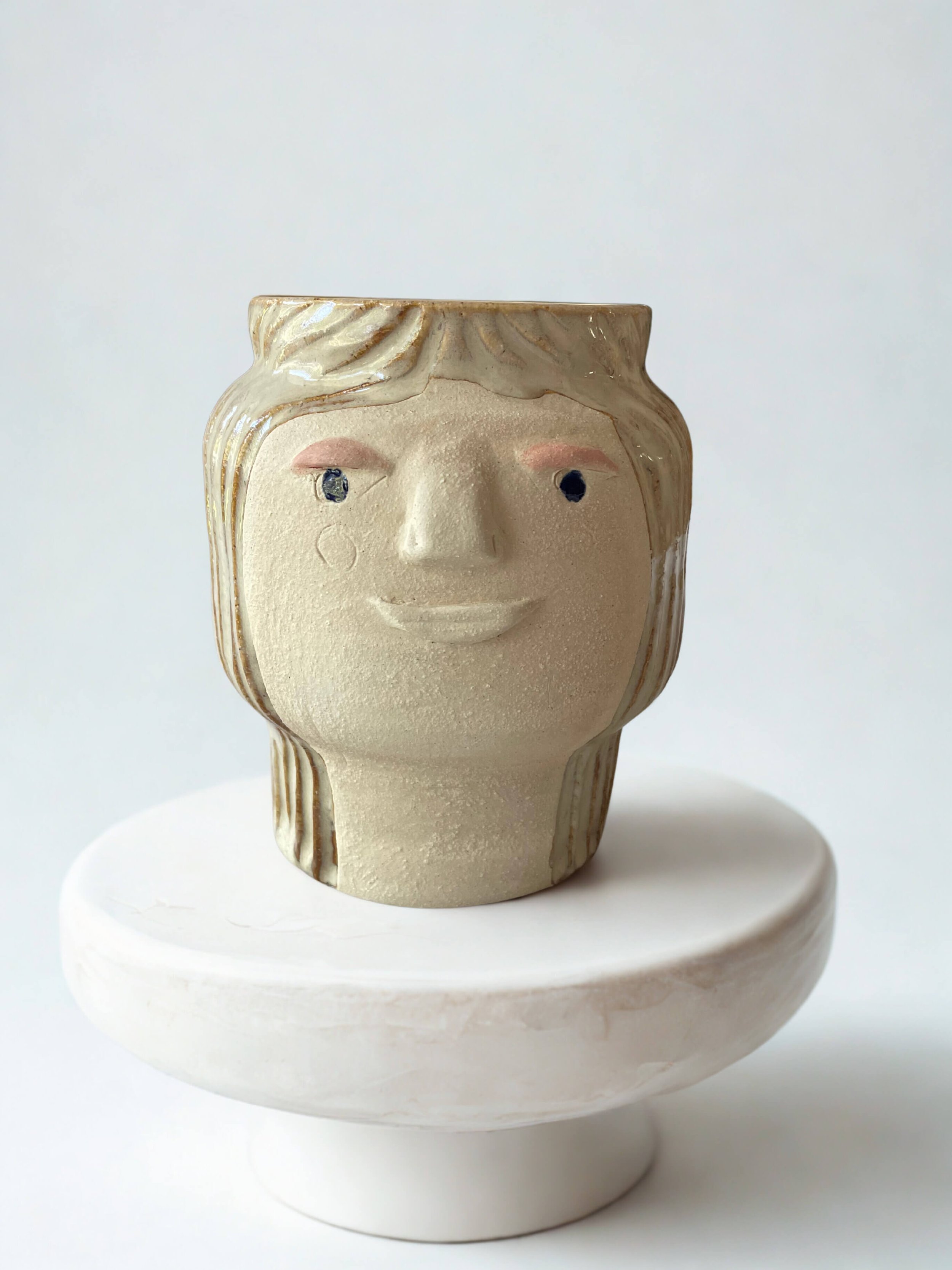 new janiform, vase.jpg
