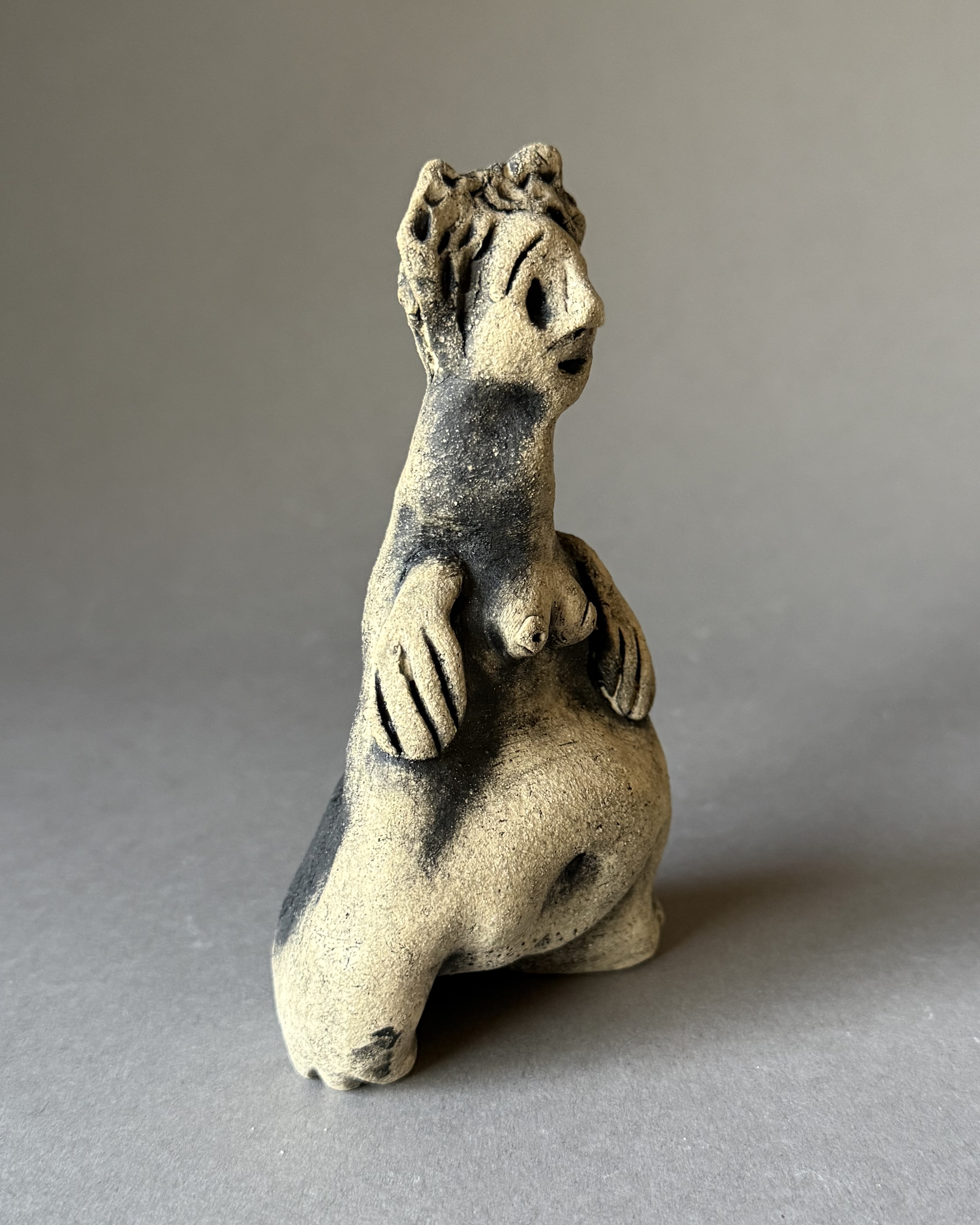kink-otter-sculpture-1b.png