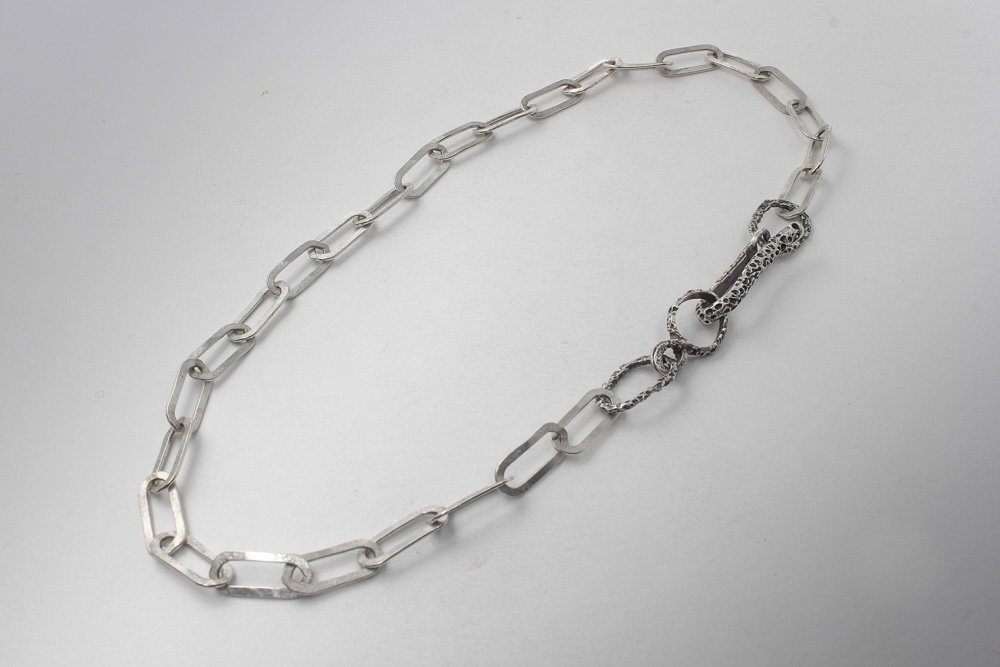 sterling_link_necklace_textured_artisan_clasp