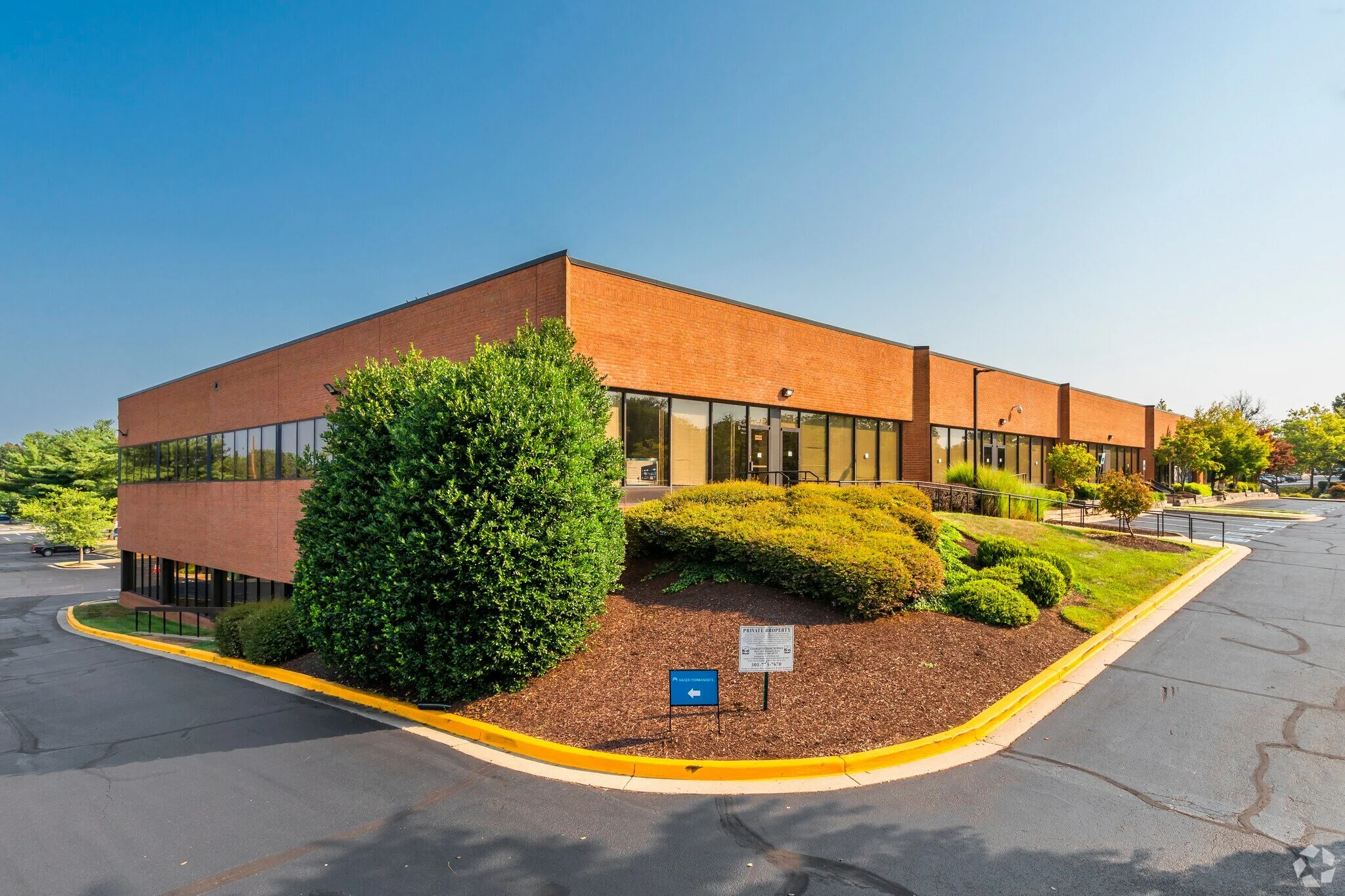 4400-Forbes-Blvd-Lanham-MD-Building-Photo-17-LargeHighDefinition.jpg