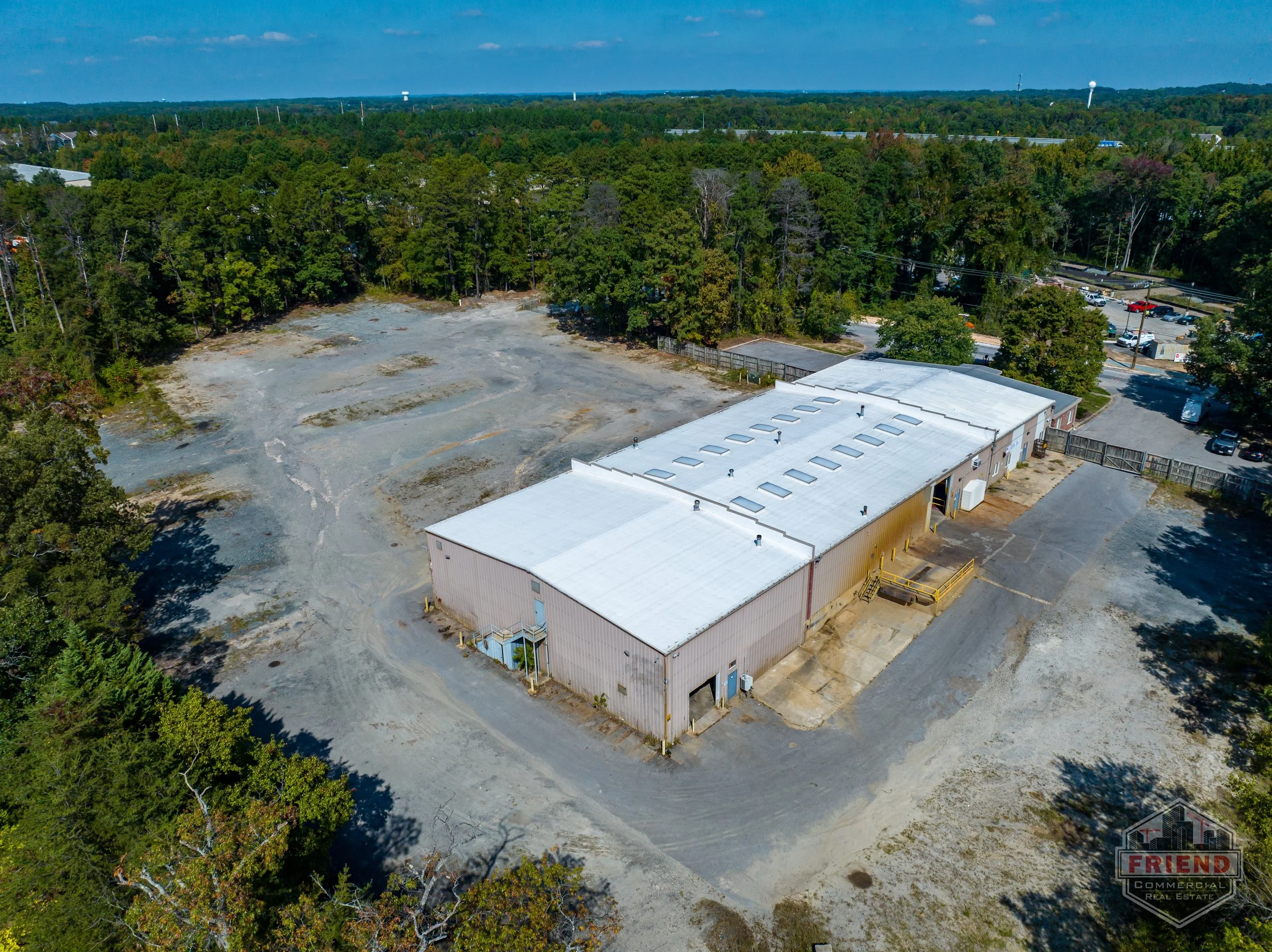 Aerial showing the expansive yard and outdoor storage acreage