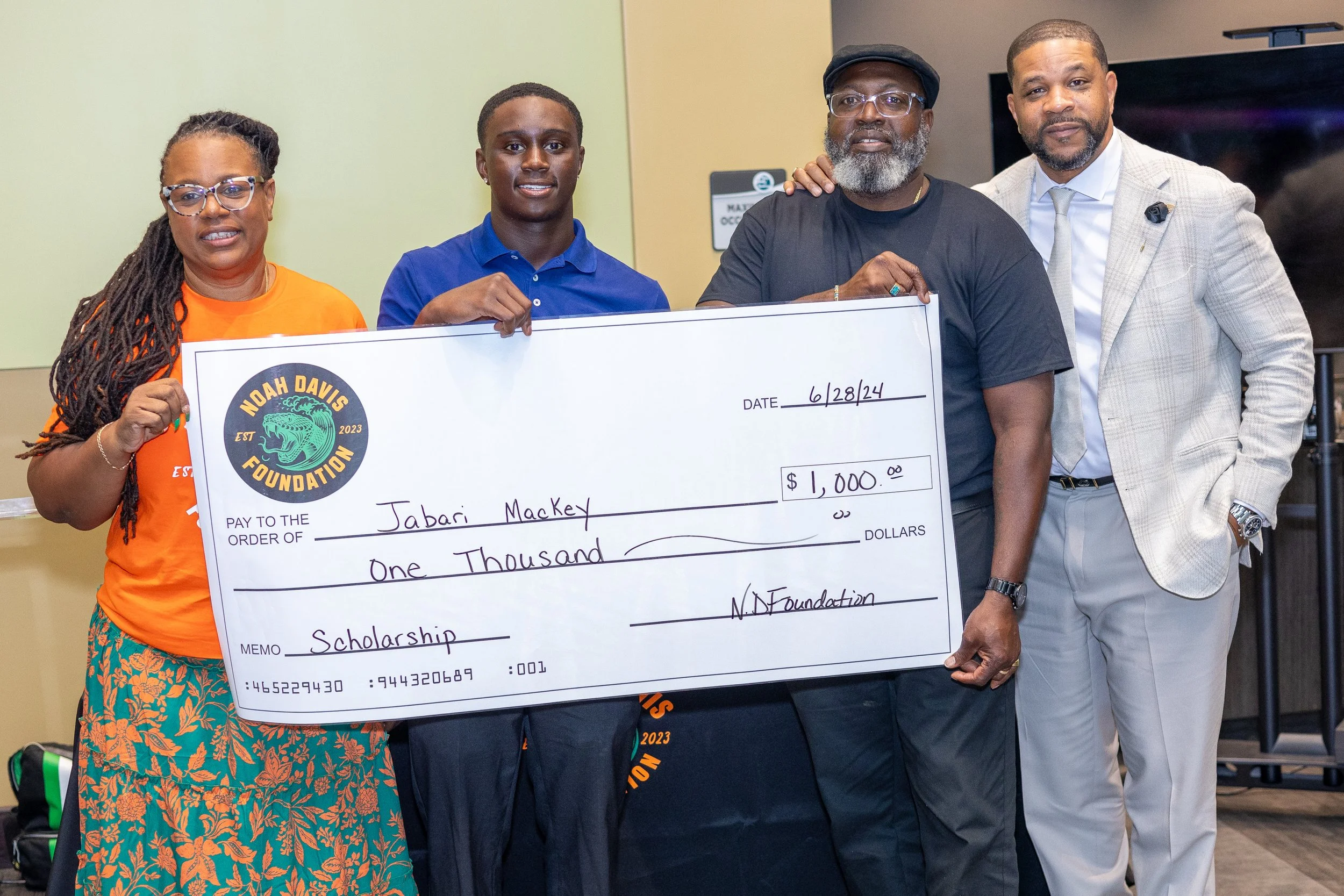 2024 Noah Davis Foundation Scholarship Luncheon