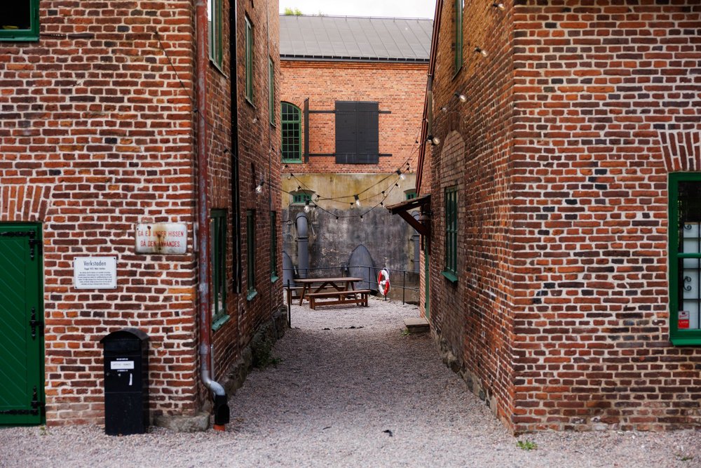 11. Naas fabriker_ tollered.jpg