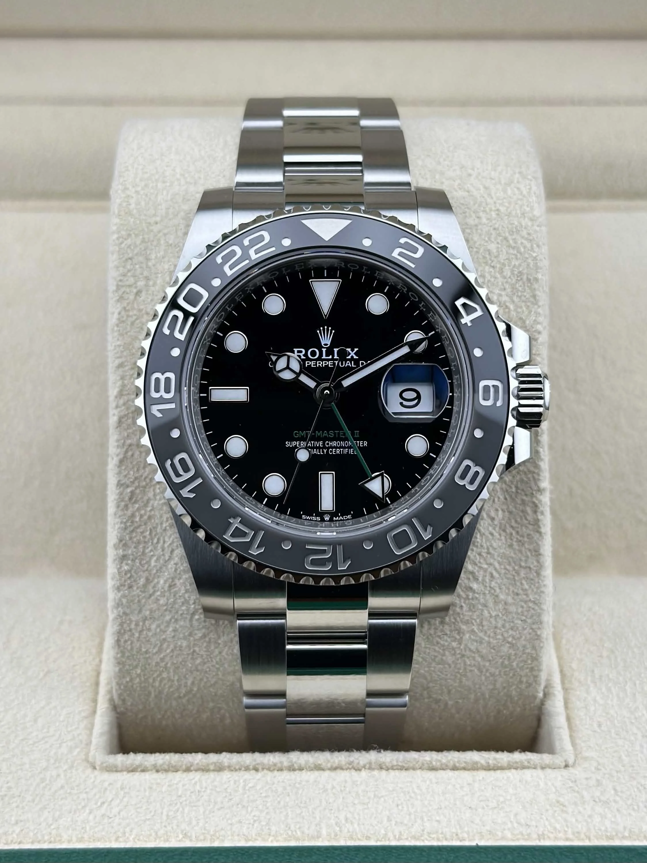 Rolex GMT Master II 126710GRNR Bruce Wayne--2026 Brand New