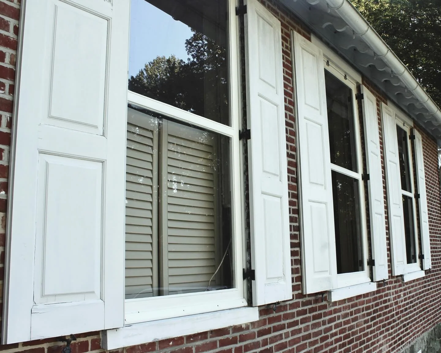 This winter, storm windows add an extra layer of comfort and efficiency while protecting the charm of your historic windows. By choosing to restore your windows with us, you ensure they not only last for generations but also perform beautifully throu