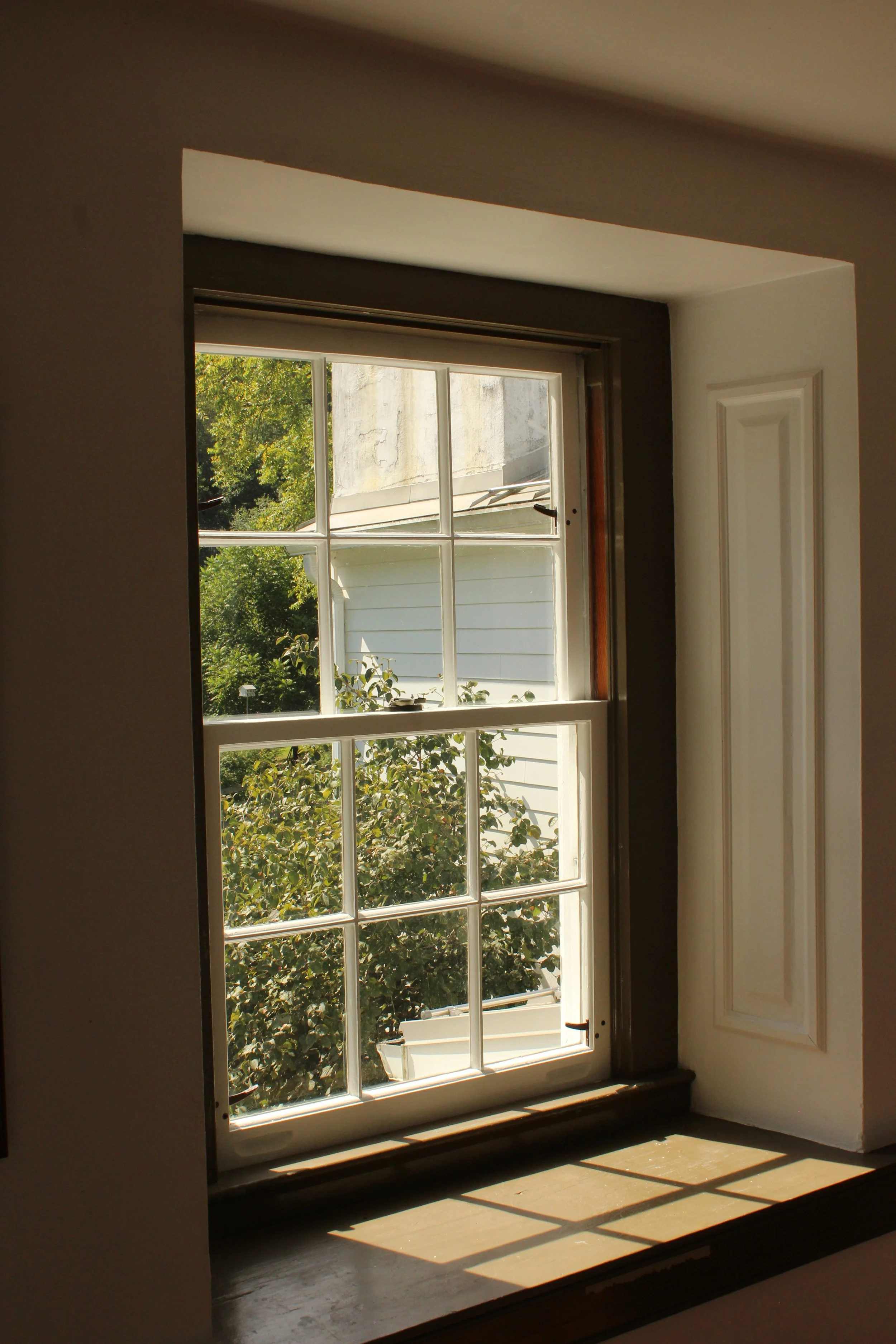 APLOHMANN-General Contracting-finecarpentry-mantheyfinal-windowrestoration (1).jpeg