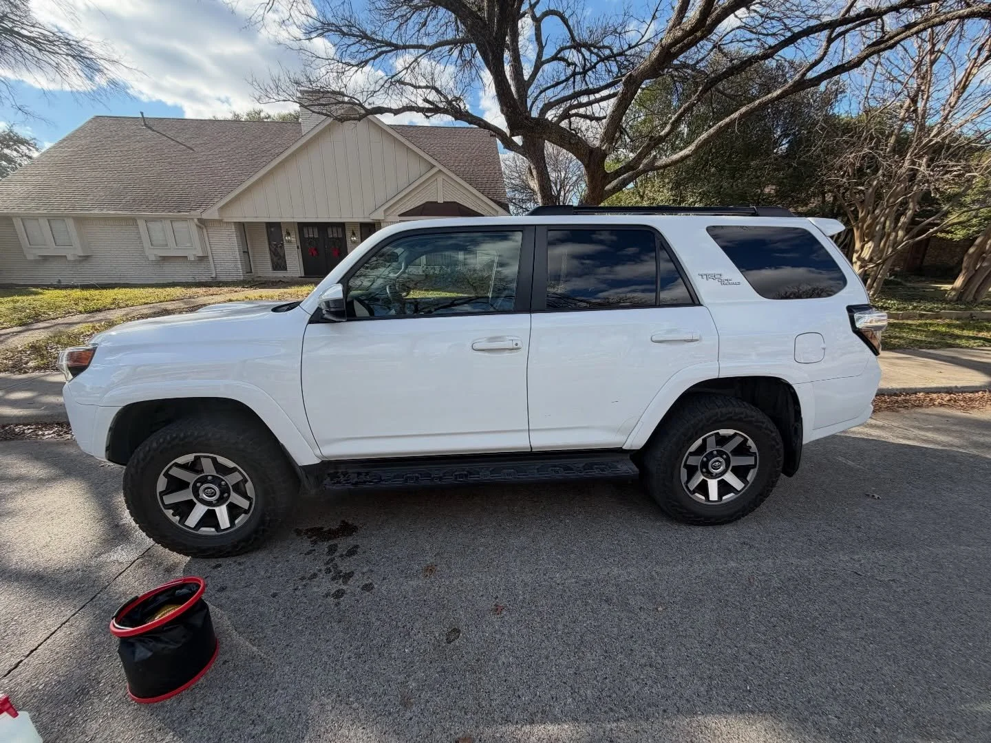 Here are the before and afters of the cars we cleaned this week! #dallascardetailing #carcare #dallascar