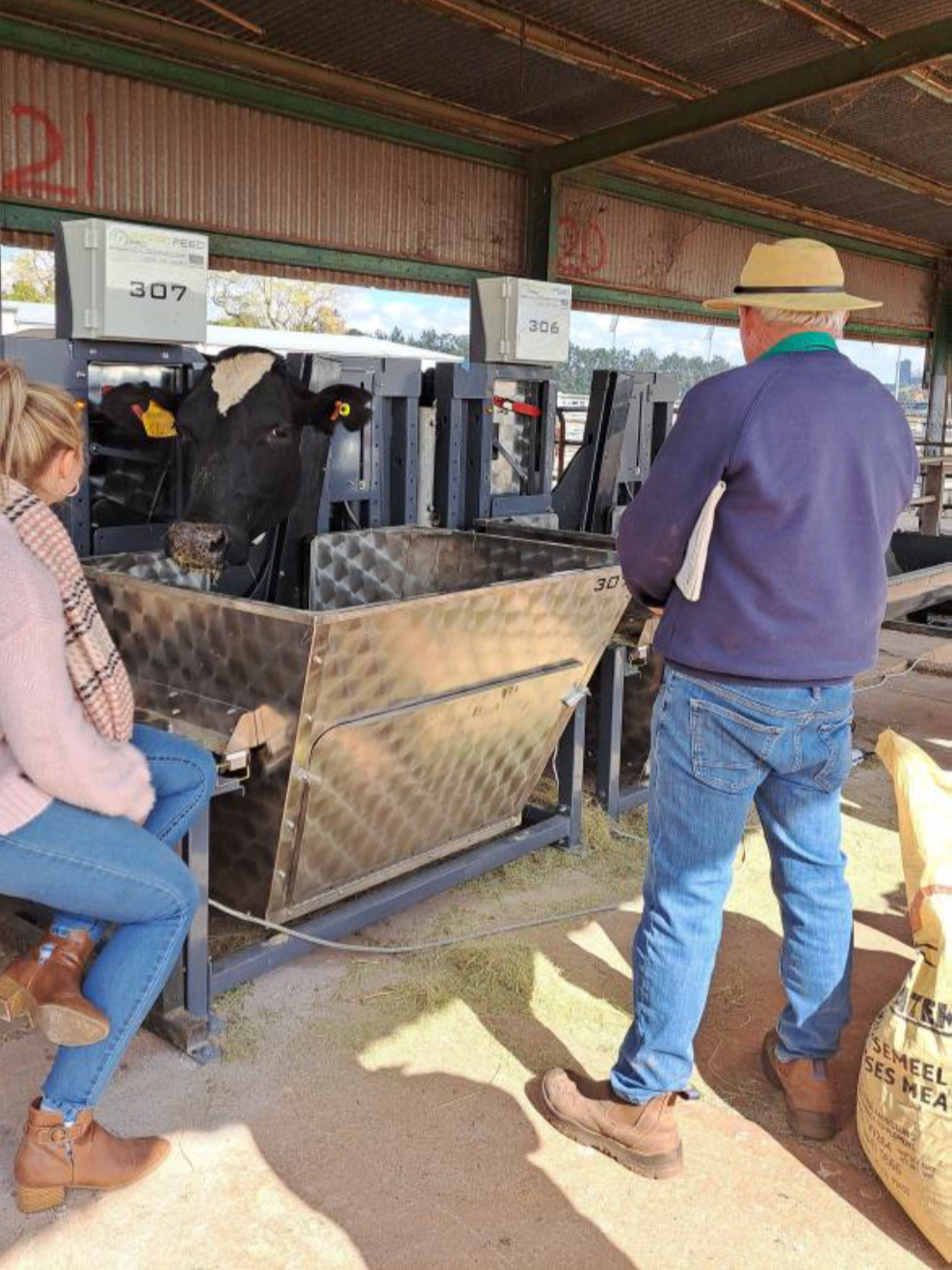 Training of staff, technicians and students in using the SmartFeed pro system at the University of Pretoria (3 August 2023). 
The SmartFeed system is designed to measure and control total daily feed intake from individual animals, controlled via soft
