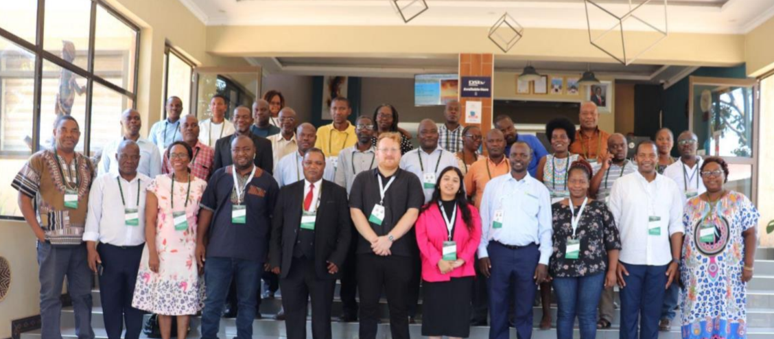 Malawian participants playing host during the peer exchange visit to Malawi, along with the AfCAP Secretariat, and visiting experts from Zimbabwe and Kenya.