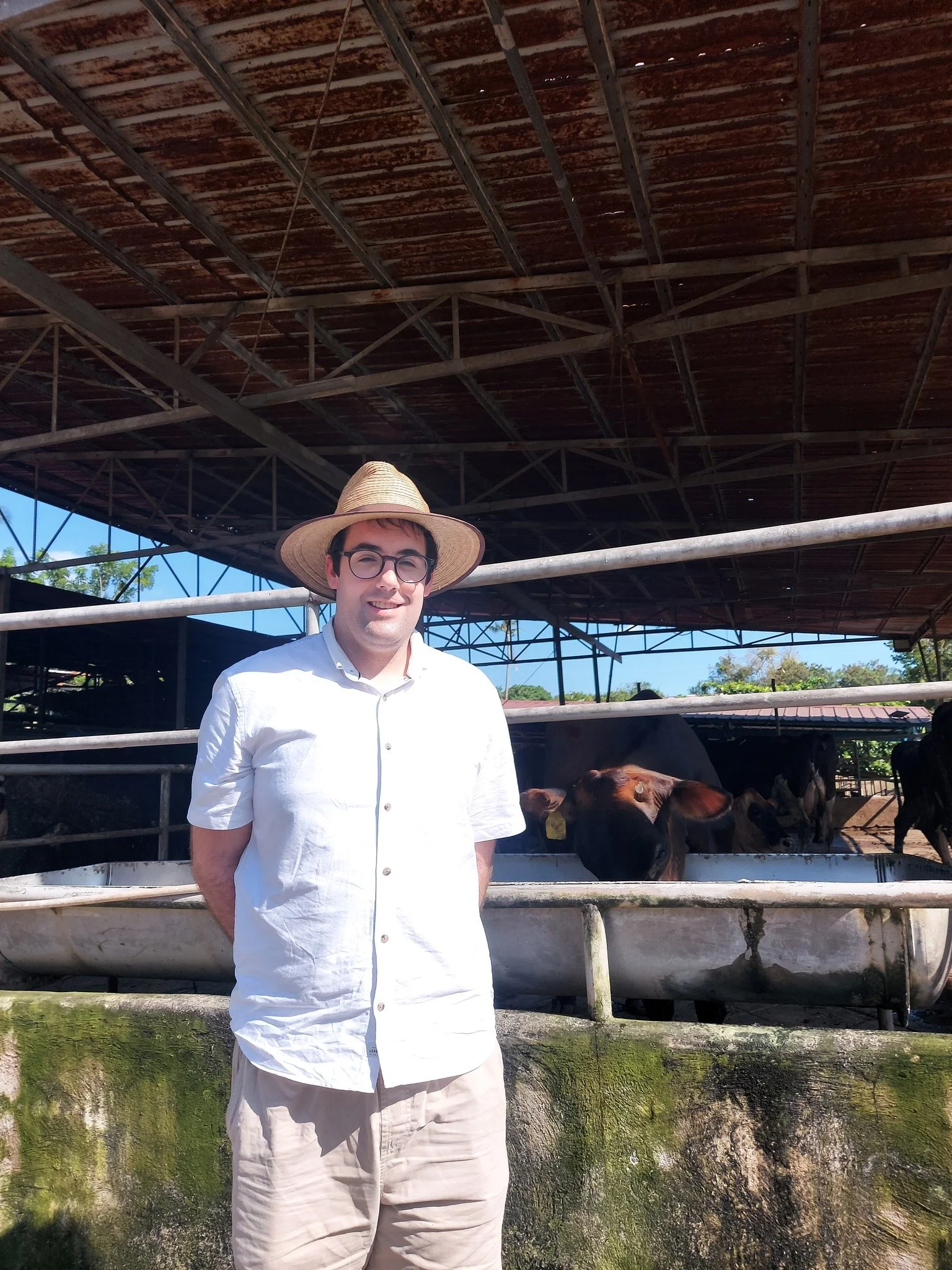 𝗠𝗿. 𝗡𝗮𝘁𝗵𝗮𝗻 𝗛𝗼𝘁𝘁𝗲𝗿 from NZ MFAT enjoying his farm visit (Apr 2025)