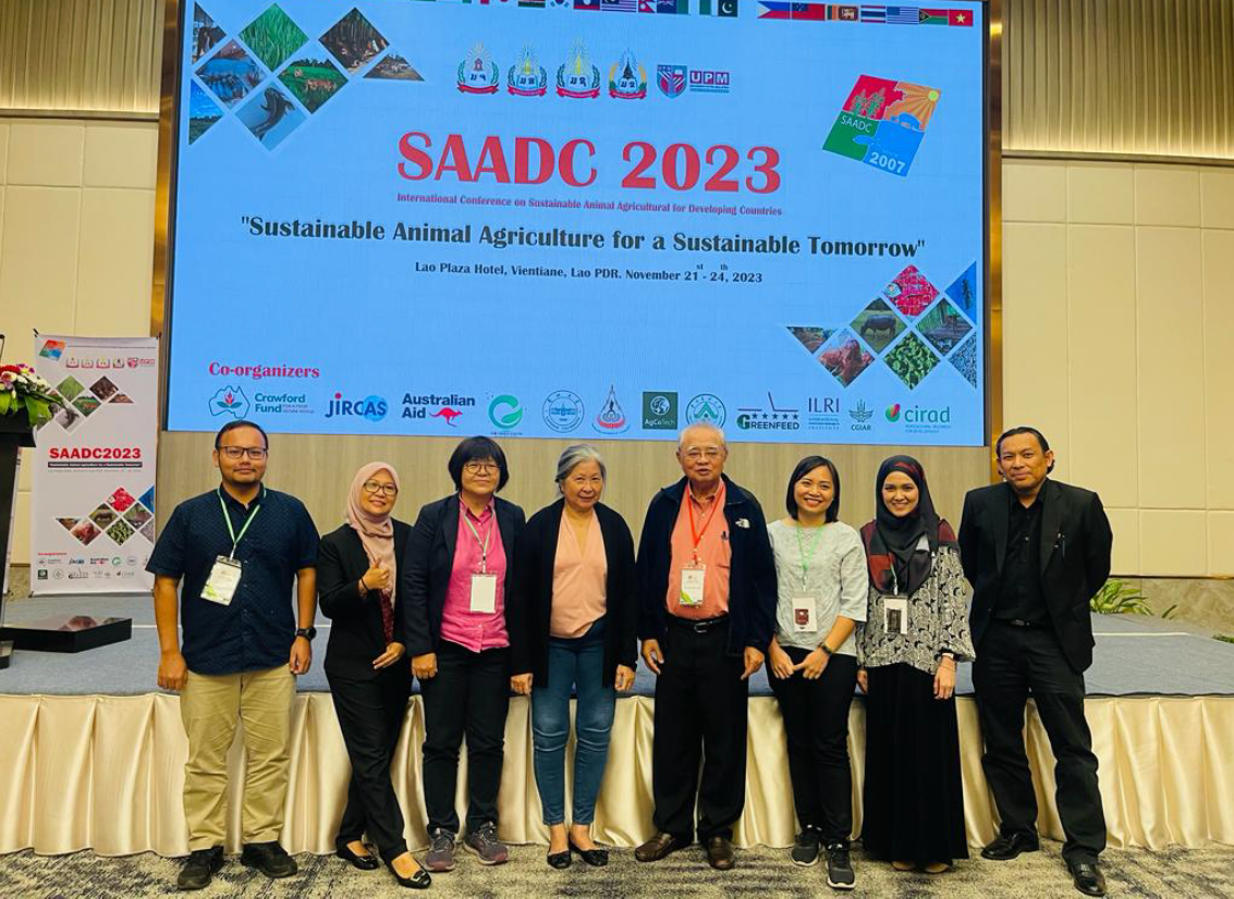 The Malaysia Project’s research team at the 2023 SAADC conference where they organised a NZ CSA side event (Nov 2023). Including: Dr. Hasliza Abu Hassim, Dr. Juan Boo Liang, Dr. Tee Tuan Poy, Dr. Mohd Huzairi Mohd Zainudin, and Dr. Nor Dini Rusli (UP