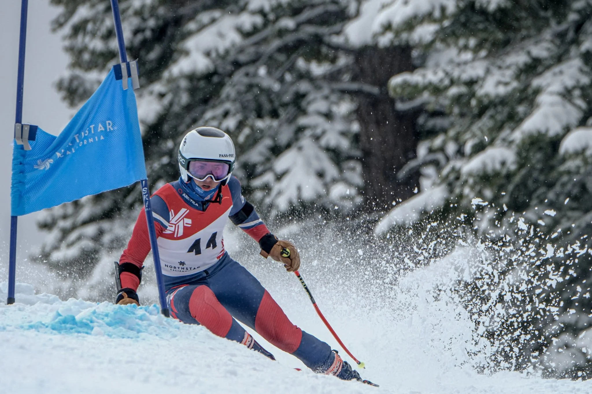 Oranssi carpenter using bench saw