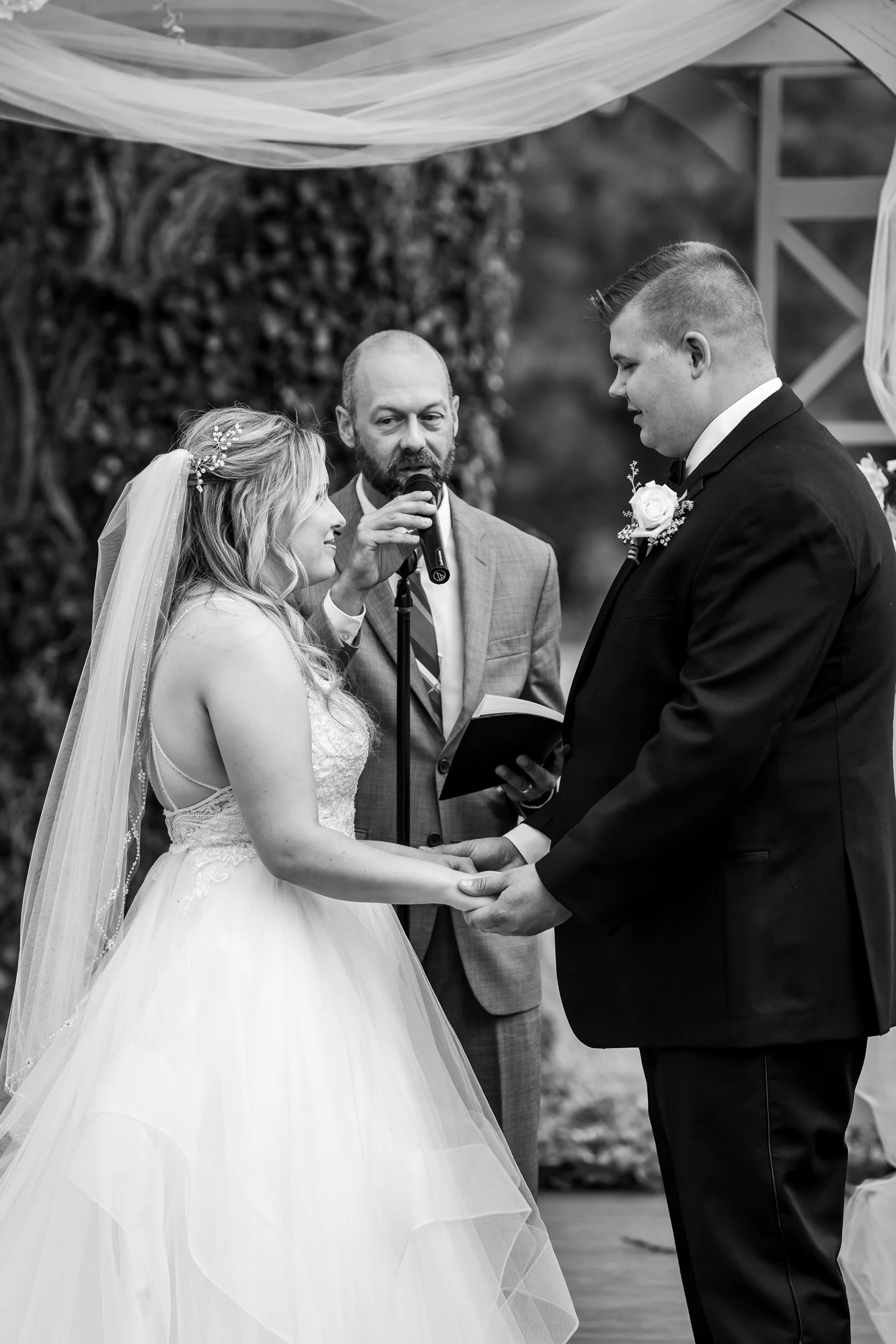 kandra-lynn-photography-2022-fox-hills-golf-wedding-111.jpeg