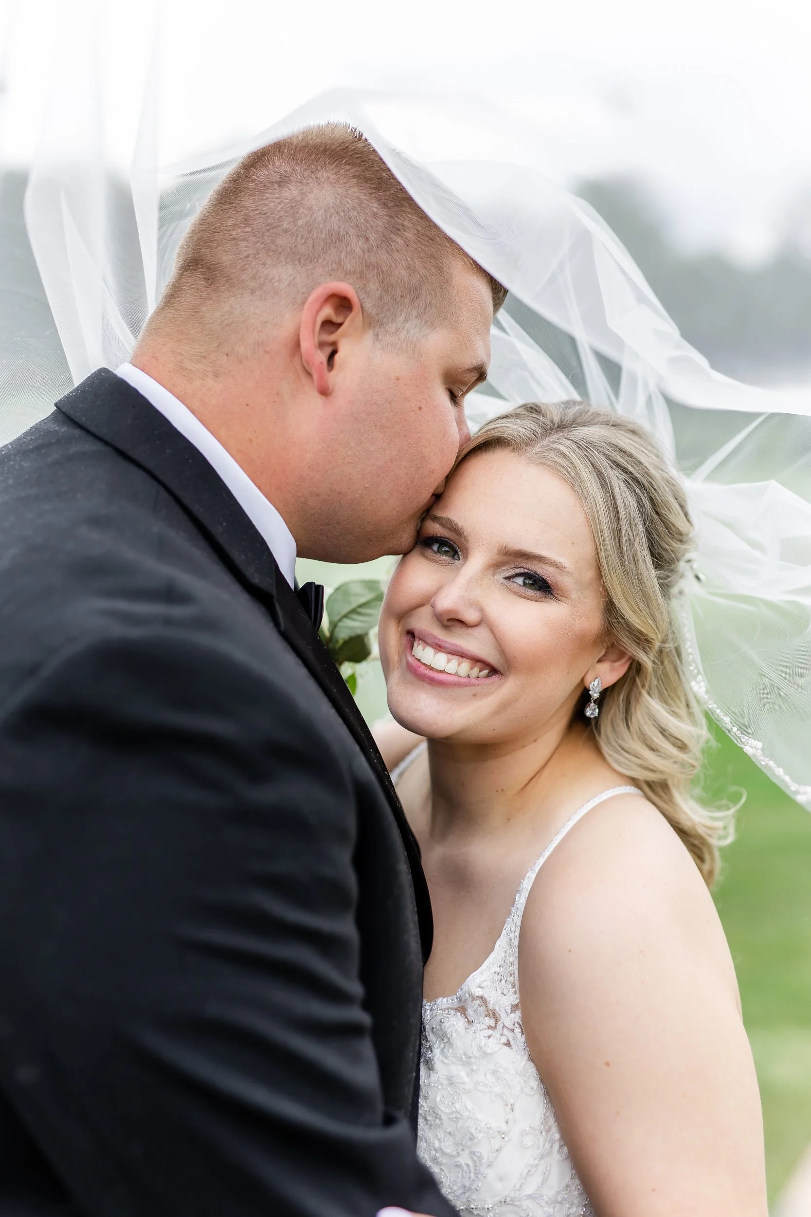 kandra-lynn-photography-2022-fox-hills-golf-wedding-073.jpeg