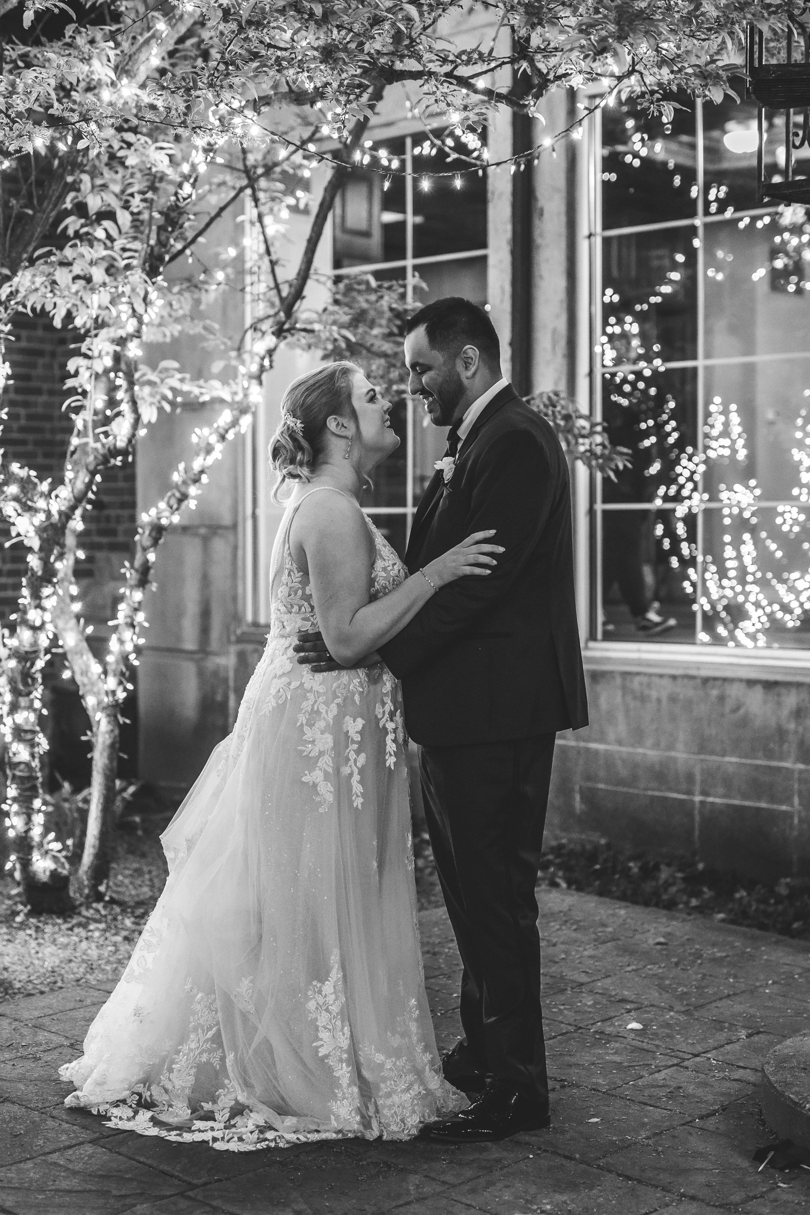 kandra-lynn-photography-2022-pine-knob-mansion-wedding-179.jpeg