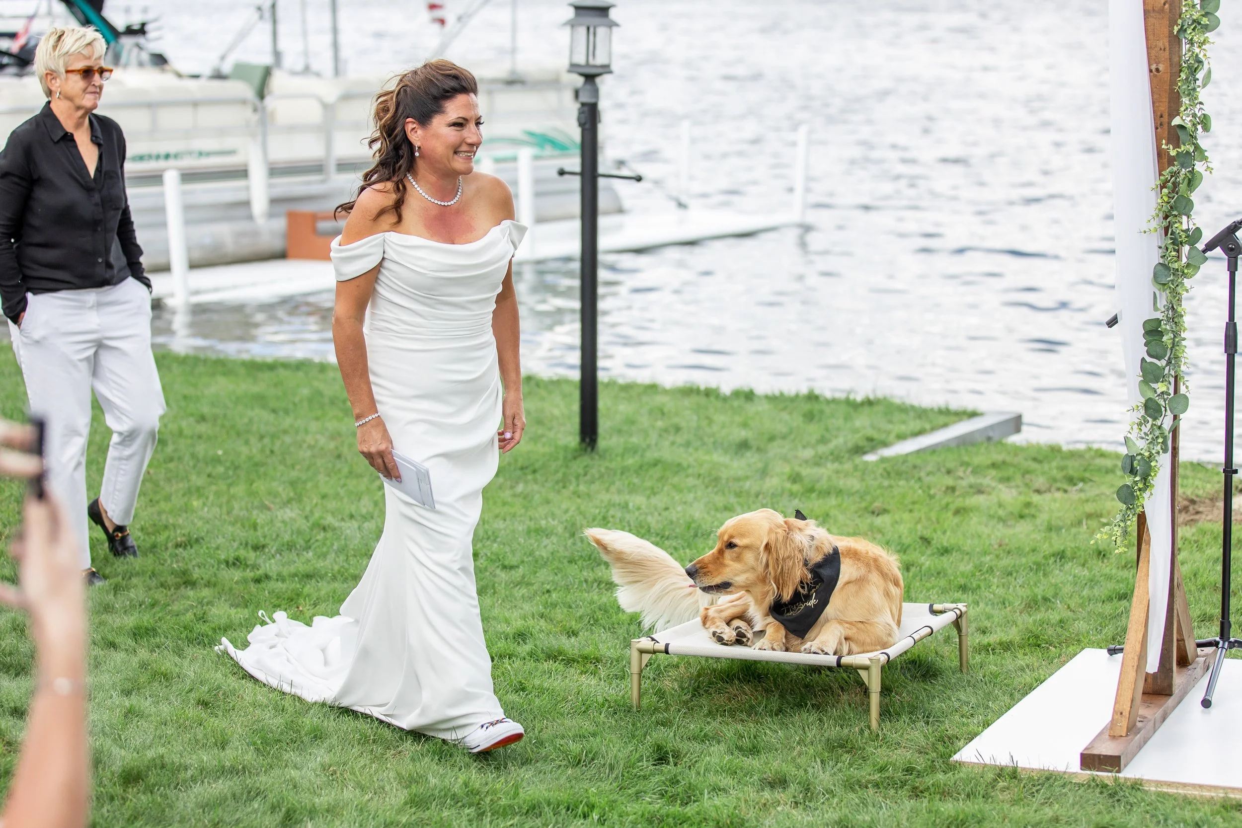 kandra-lynn-photography-2023-summer-lakeside-wedding-06.jpg