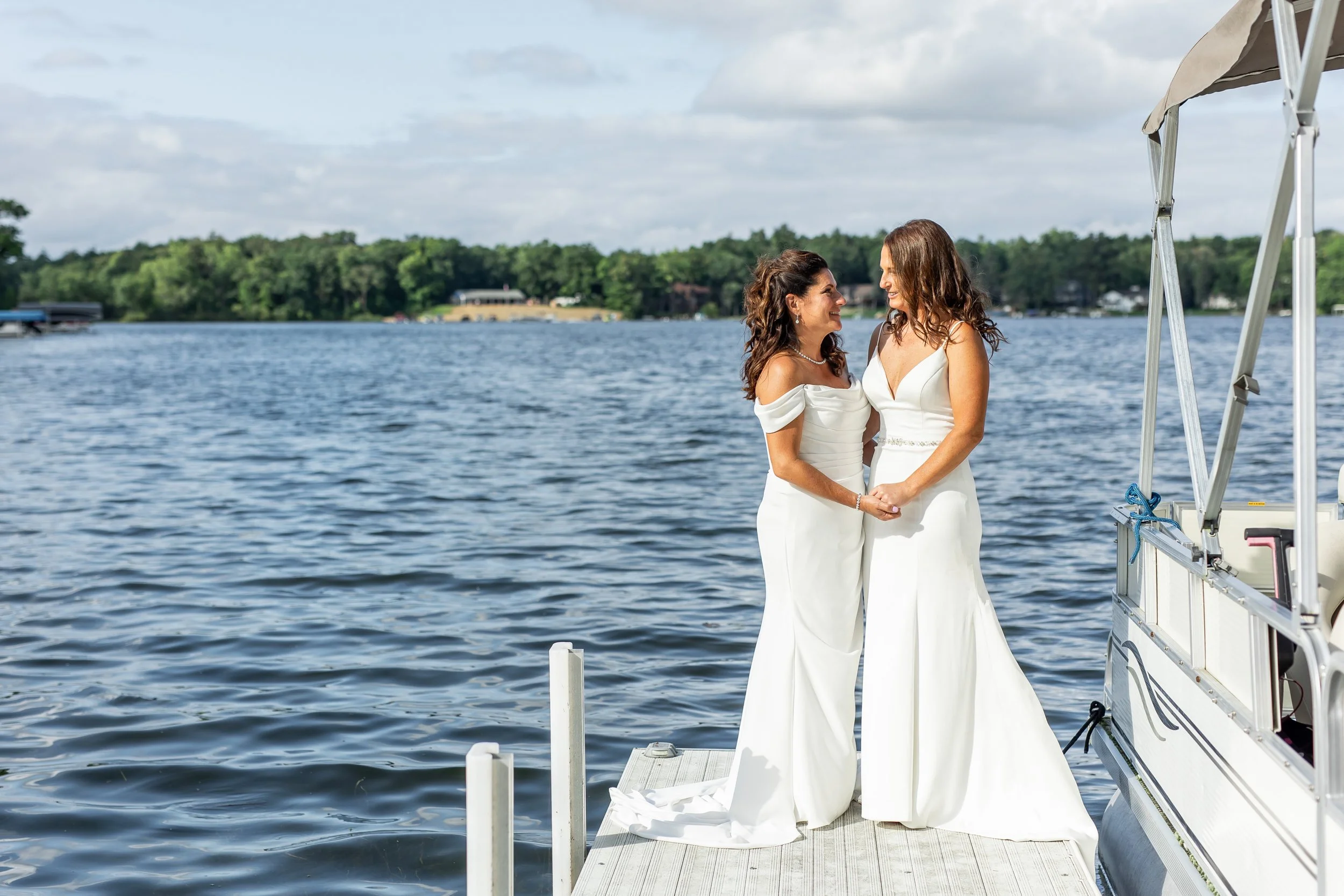 kandra-lynn-photography-2023-summer-lakeside-wedding-42.jpg