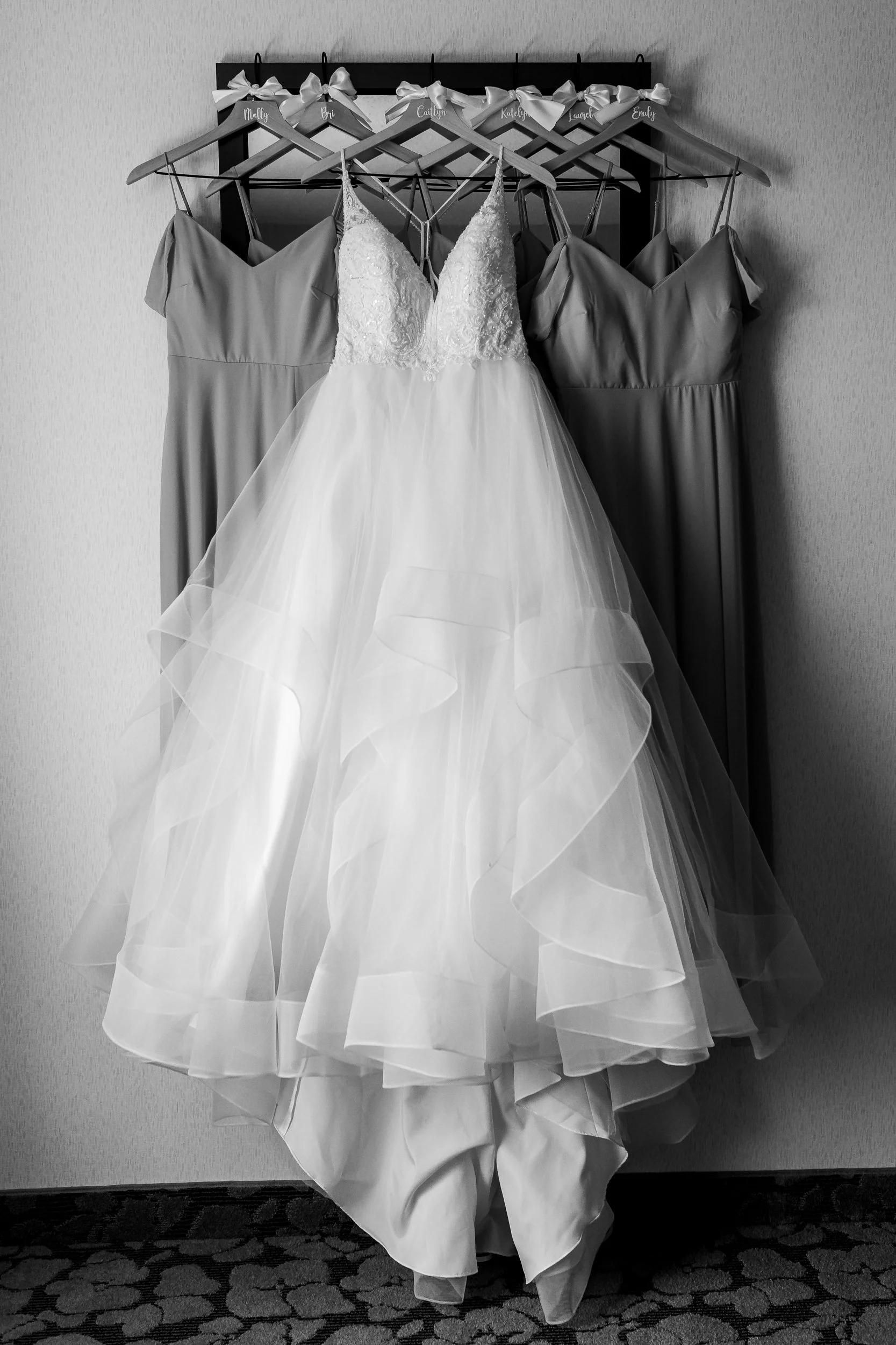 kandra-lynn-photography-2022-fox-hills-golf-wedding-009.jpeg