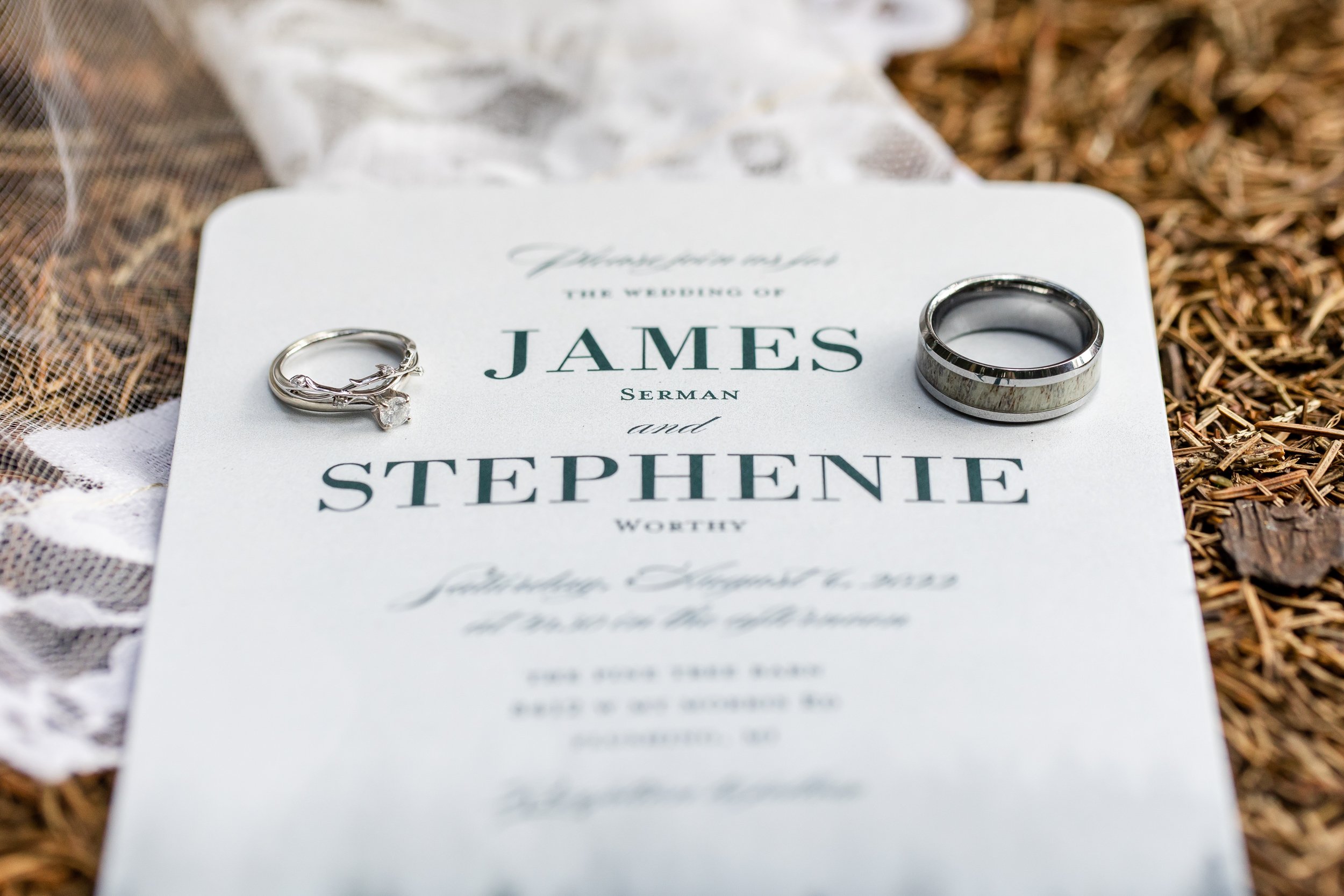 kandra-lynn-photography-2022-pine-tree-barn-wedding-013.jpeg