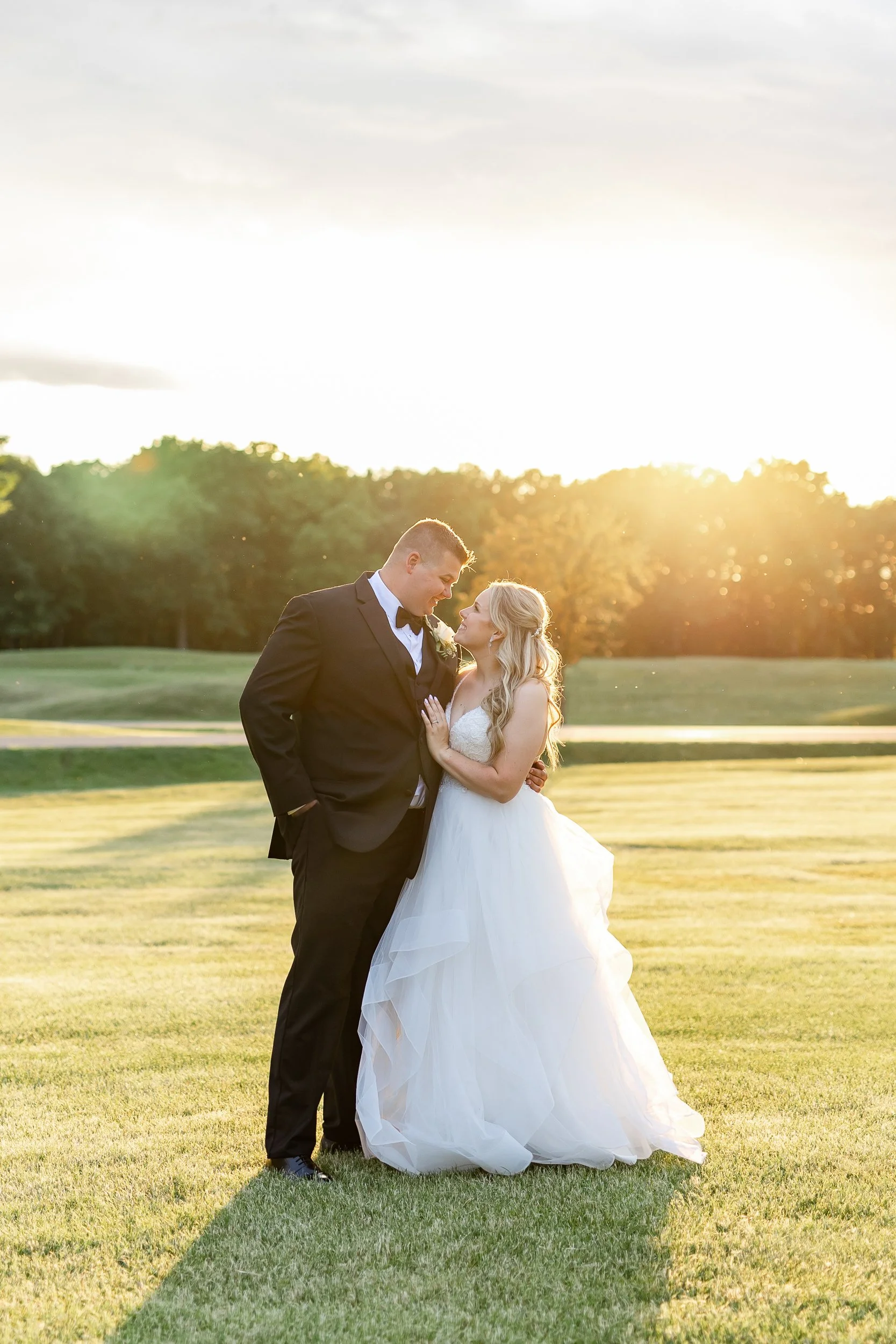 kandra-lynn-photography-2022-fox-hills-golf-wedding-075.jpeg