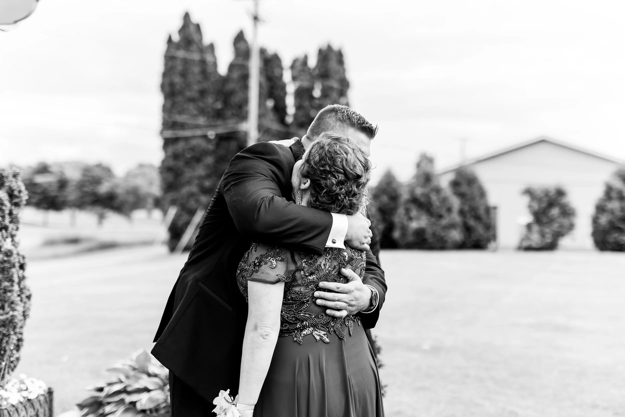kandra-lynn-photography-2022-fox-hills-golf-wedding-092.jpeg