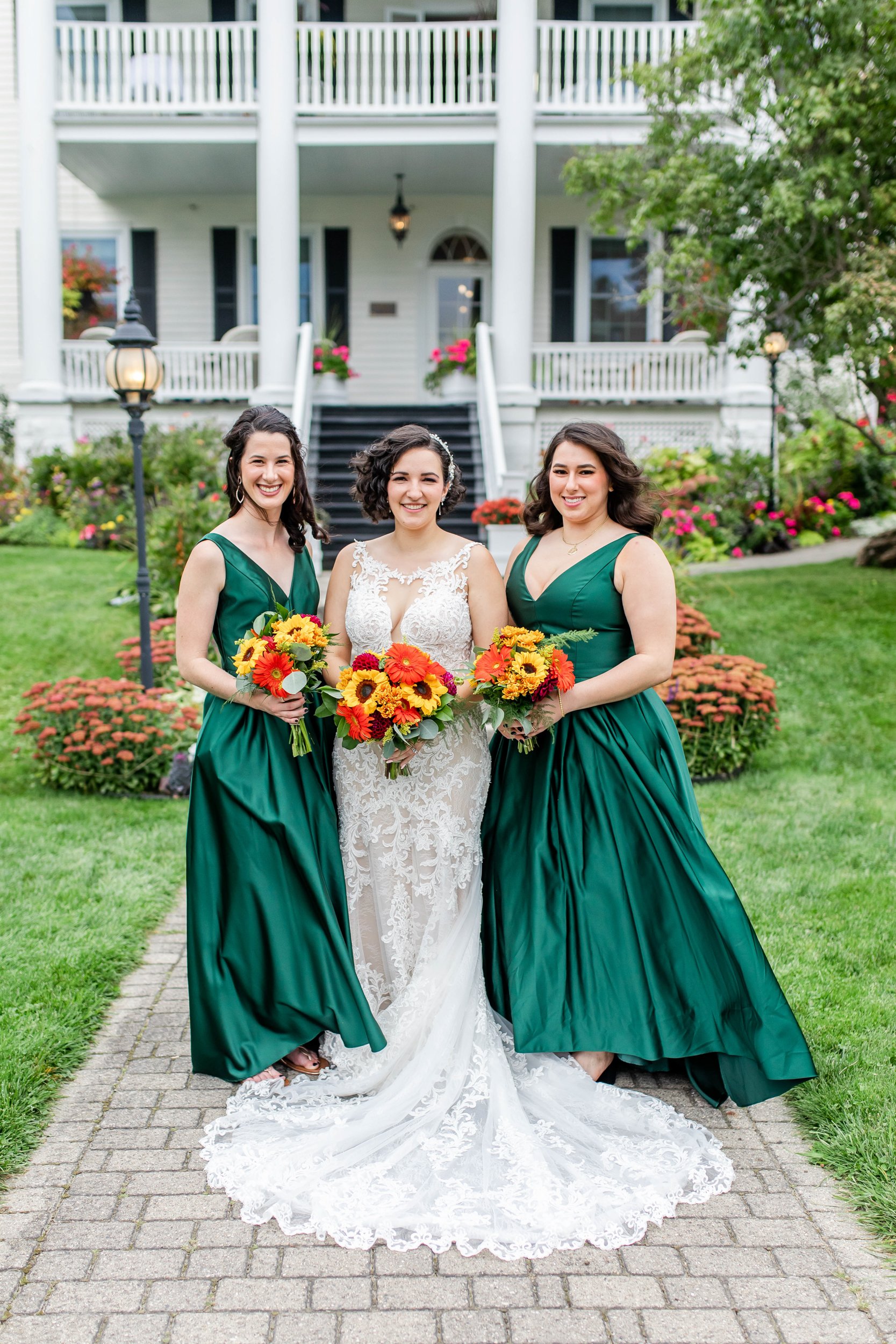 kandra-lynn-photography-2021-mackinac-island-wedding-081.jpeg