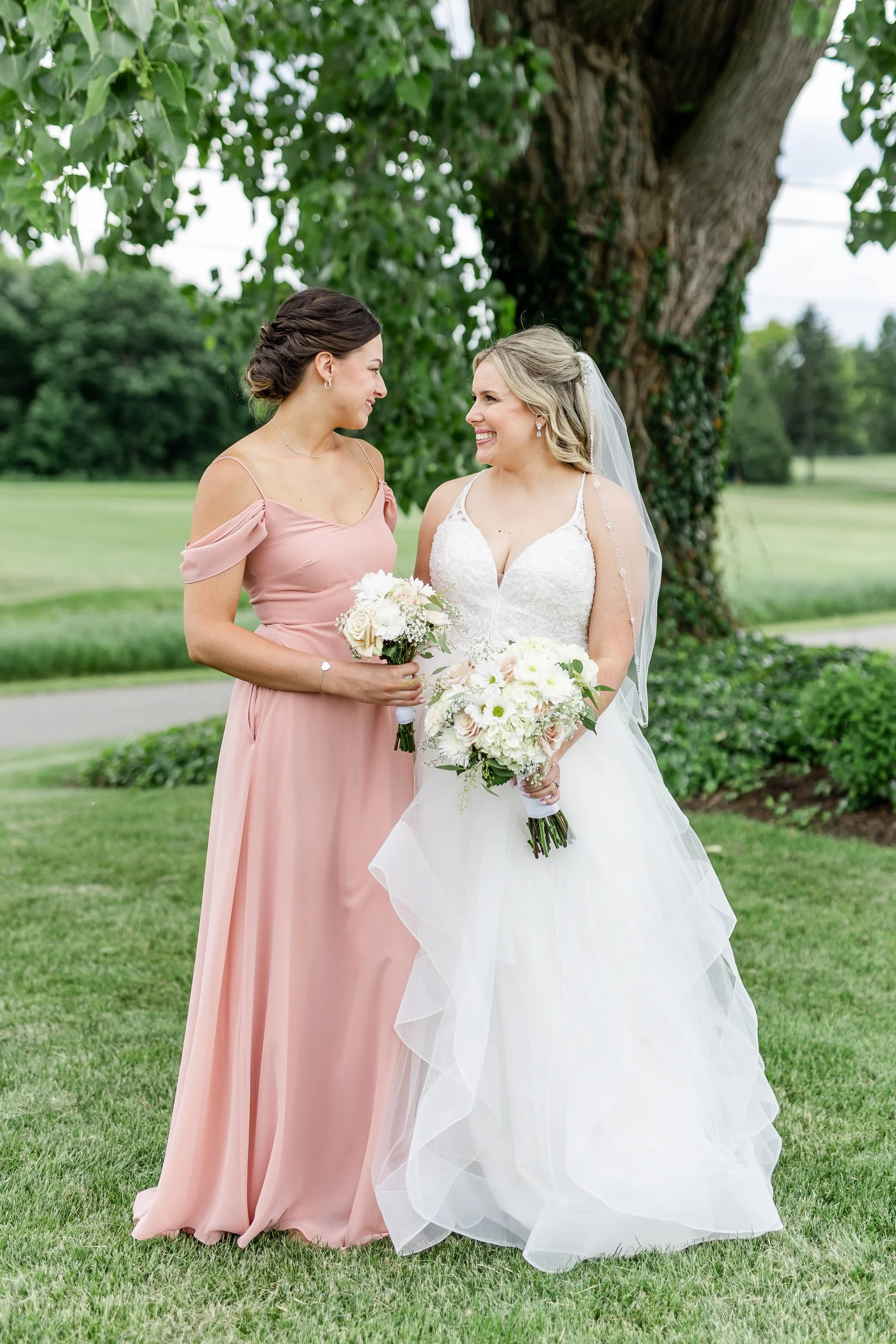 kandra-lynn-photography-2022-fox-hills-golf-wedding-037.jpeg