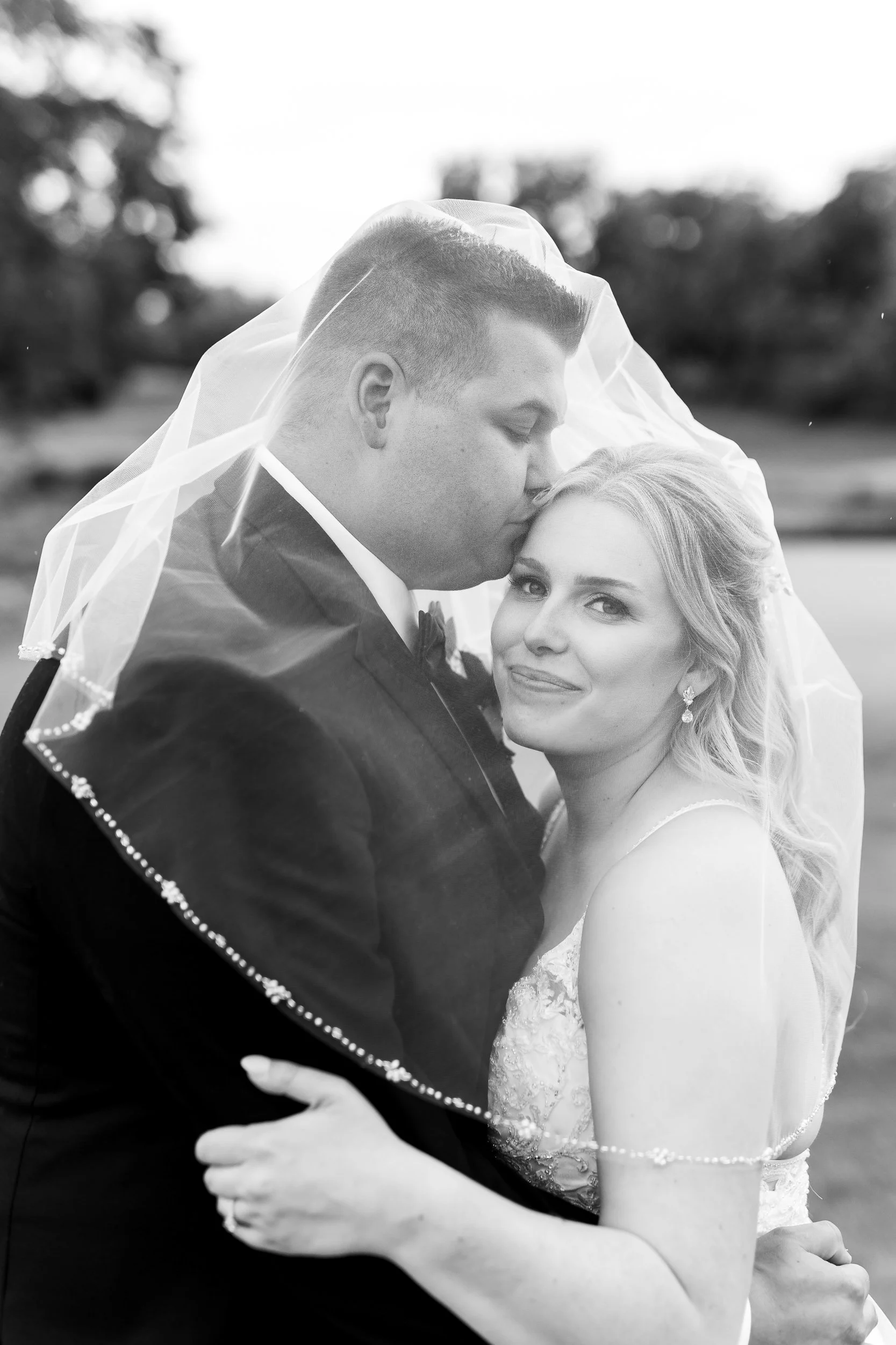 kandra-lynn-photography-2022-fox-hills-golf-wedding-072.jpeg