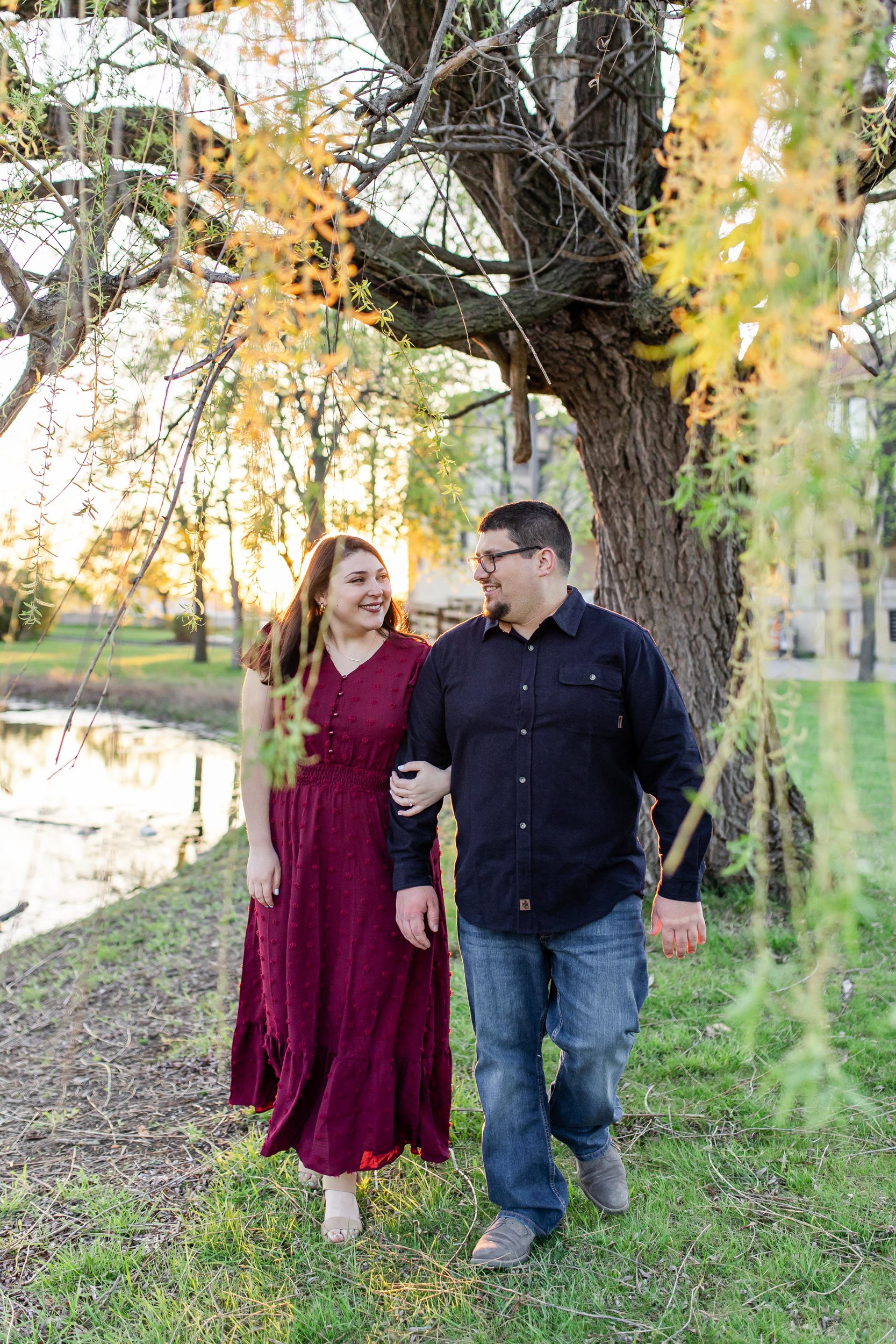 kandra-lynn-photography-2022-belleisle-engagement-29.jpeg
