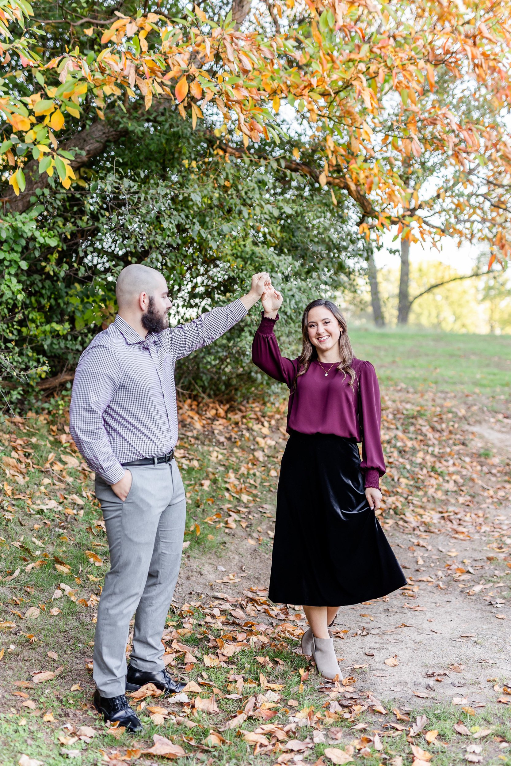kandra-lynn-photography-2021-stoney-creek-metropark-engagement-03.jpeg