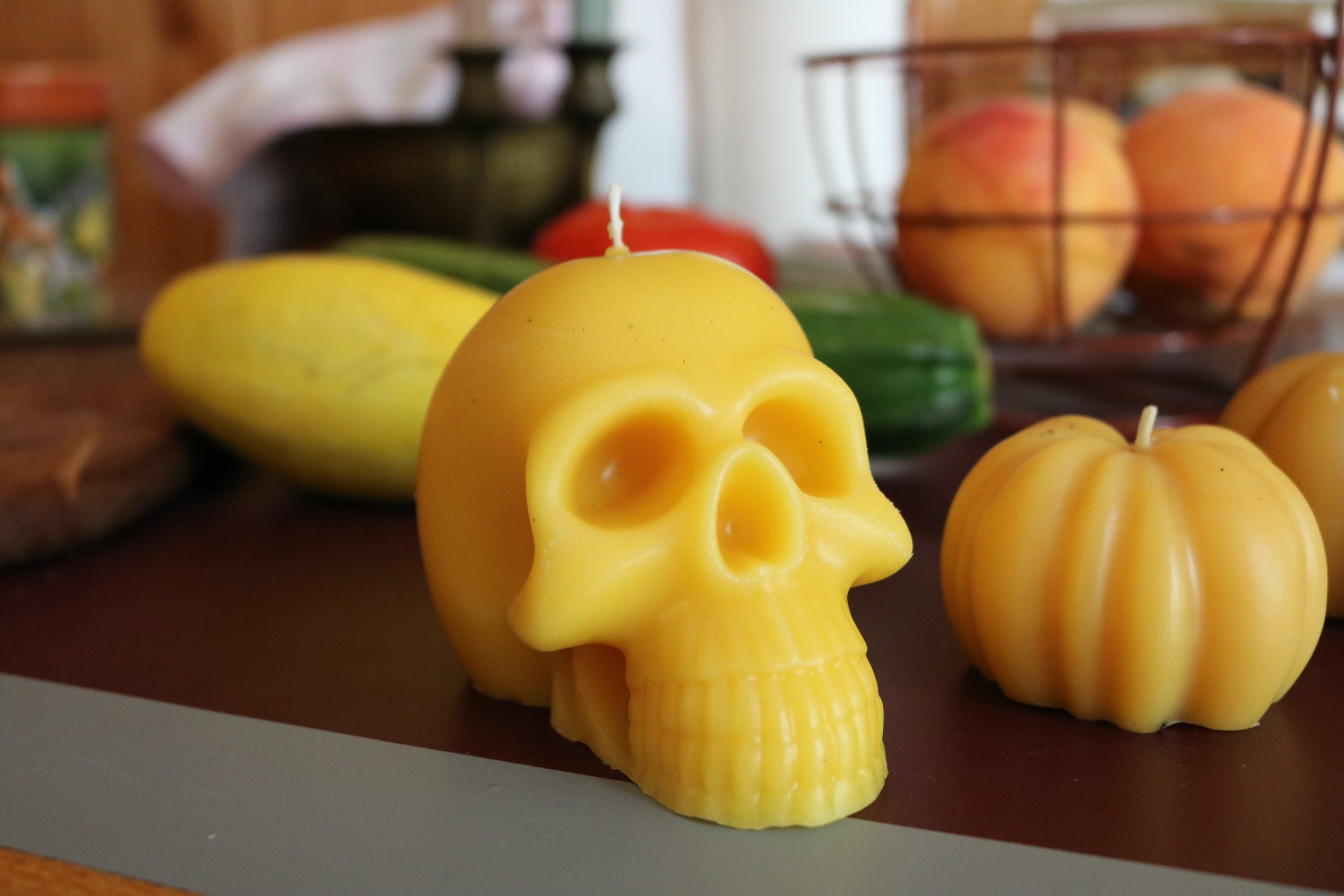 Pure Beeswax Skull Candle