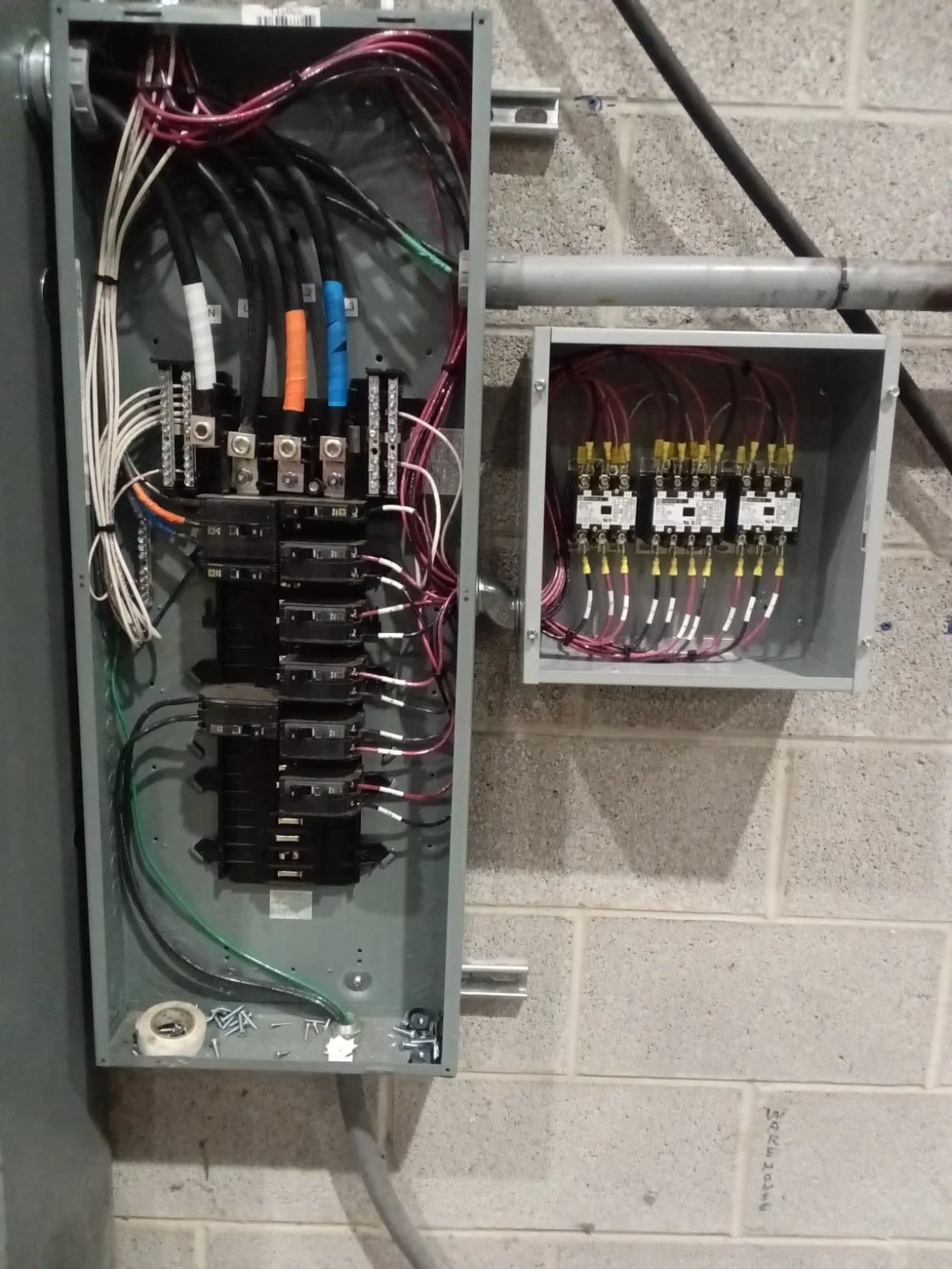 Ringtown, PA: Warehouse Lighting Controls
