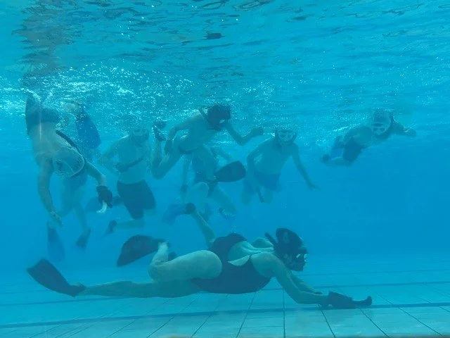 Sport Underwater Hockey 2.jpg