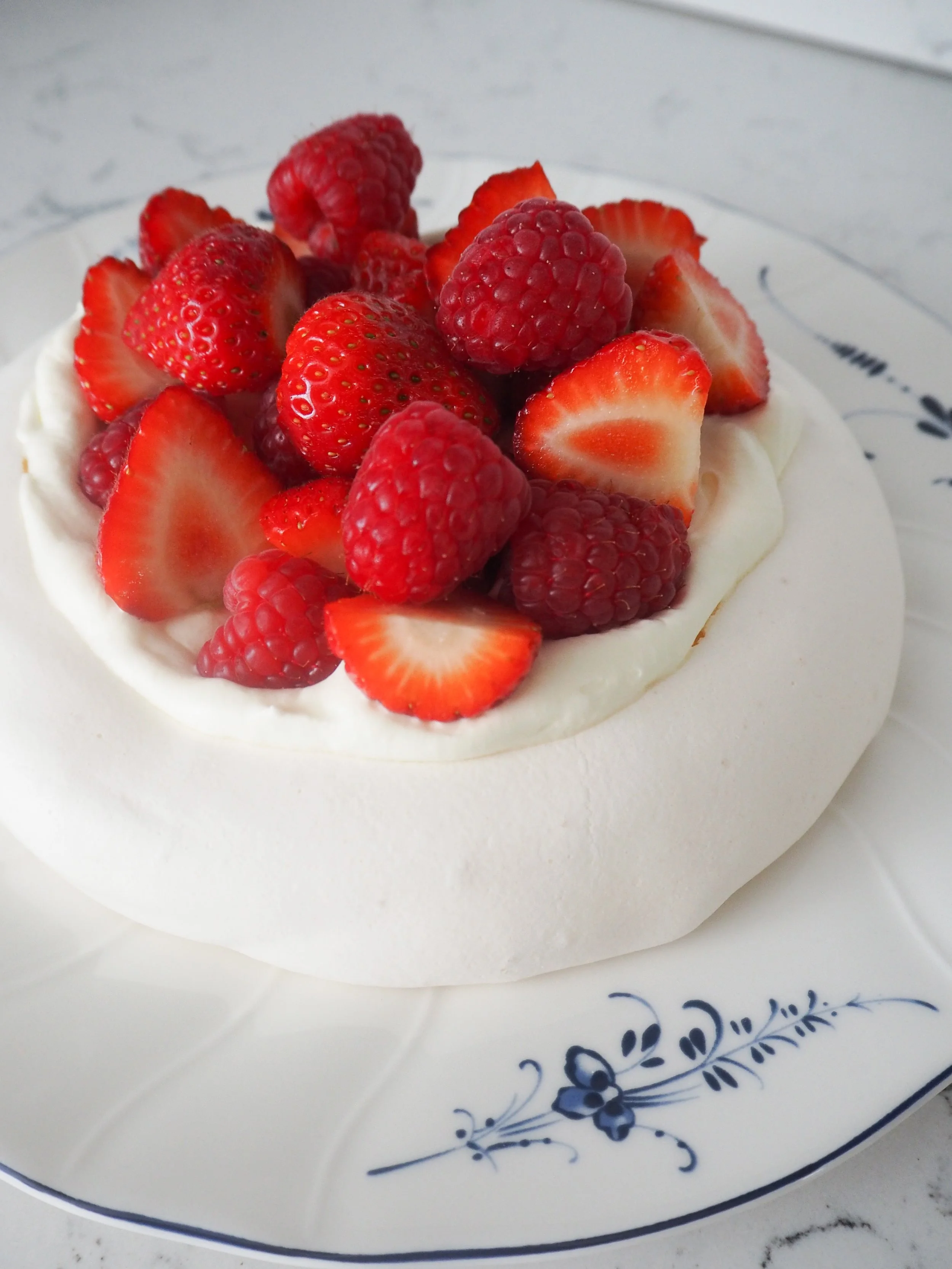 Summer Berry Pavlova
