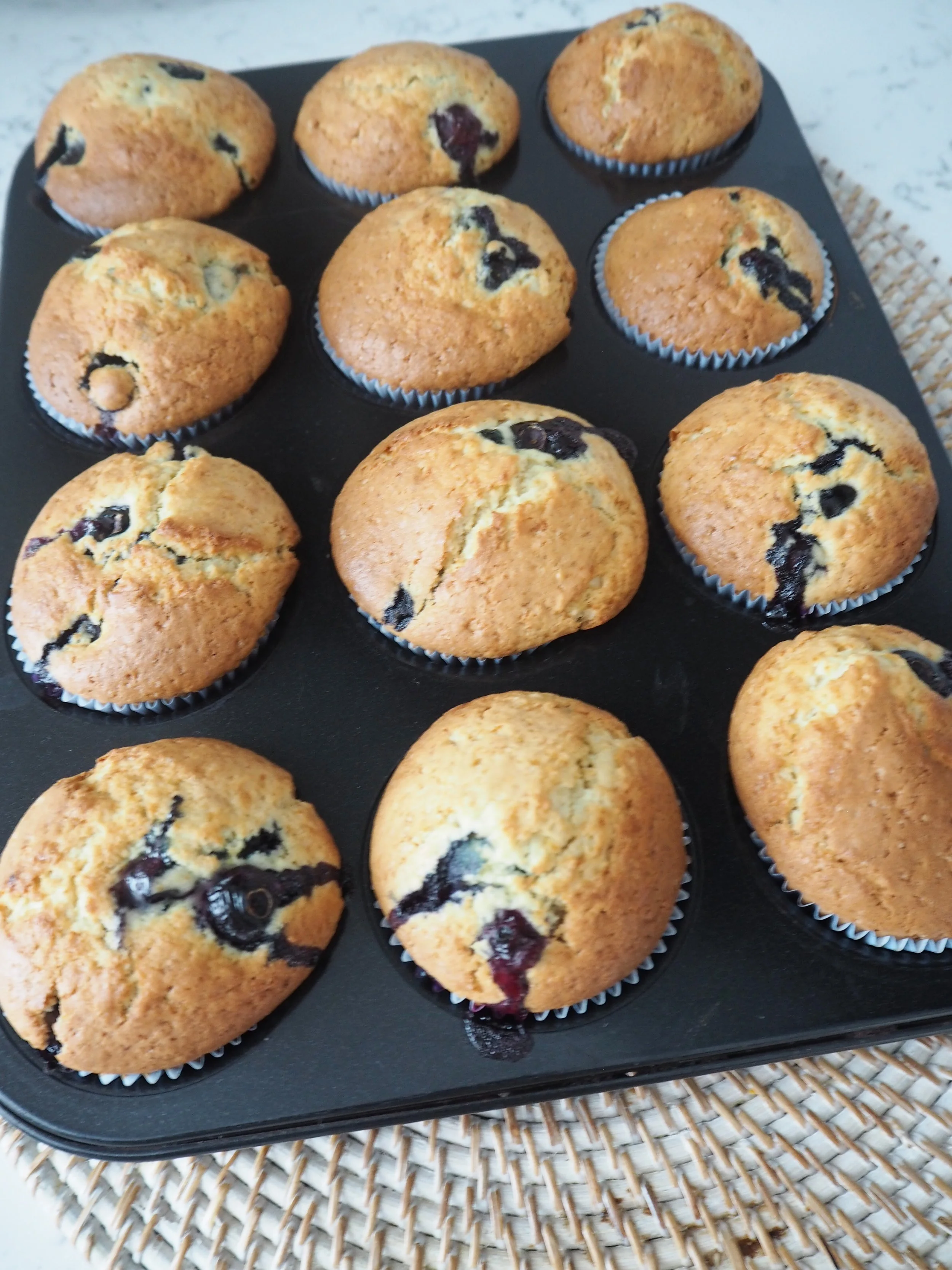blueberrymuffins_8.jpg