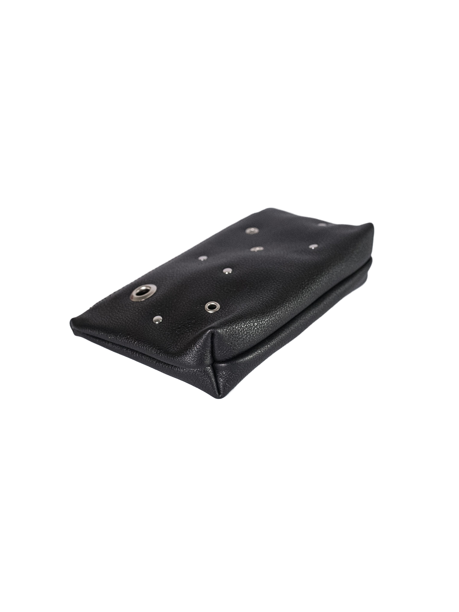 Pouch_Black_Bottom.png