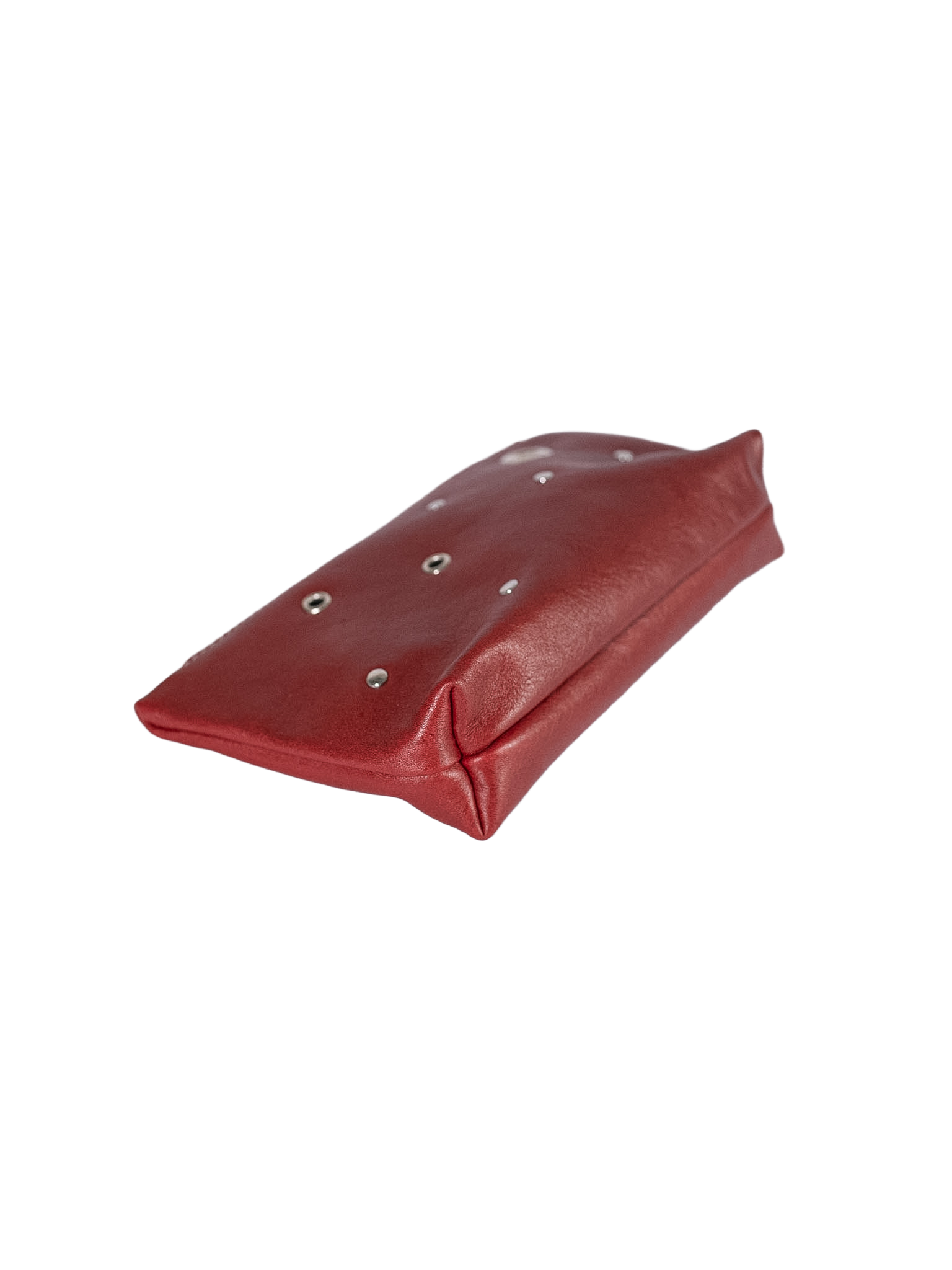Pouch_Red_Bottom.png